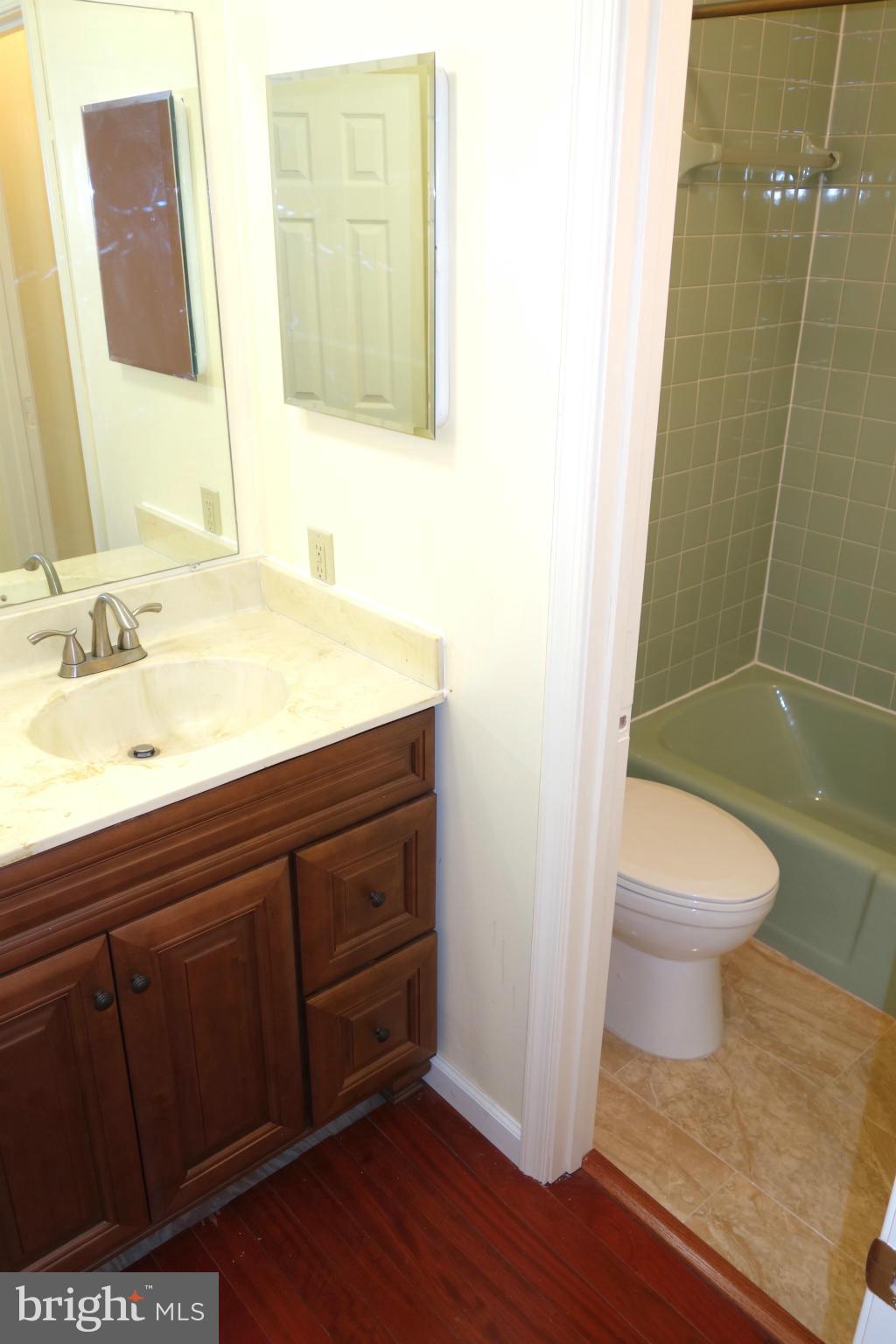 PARK GLEN HEIGHTS - Residential Lease