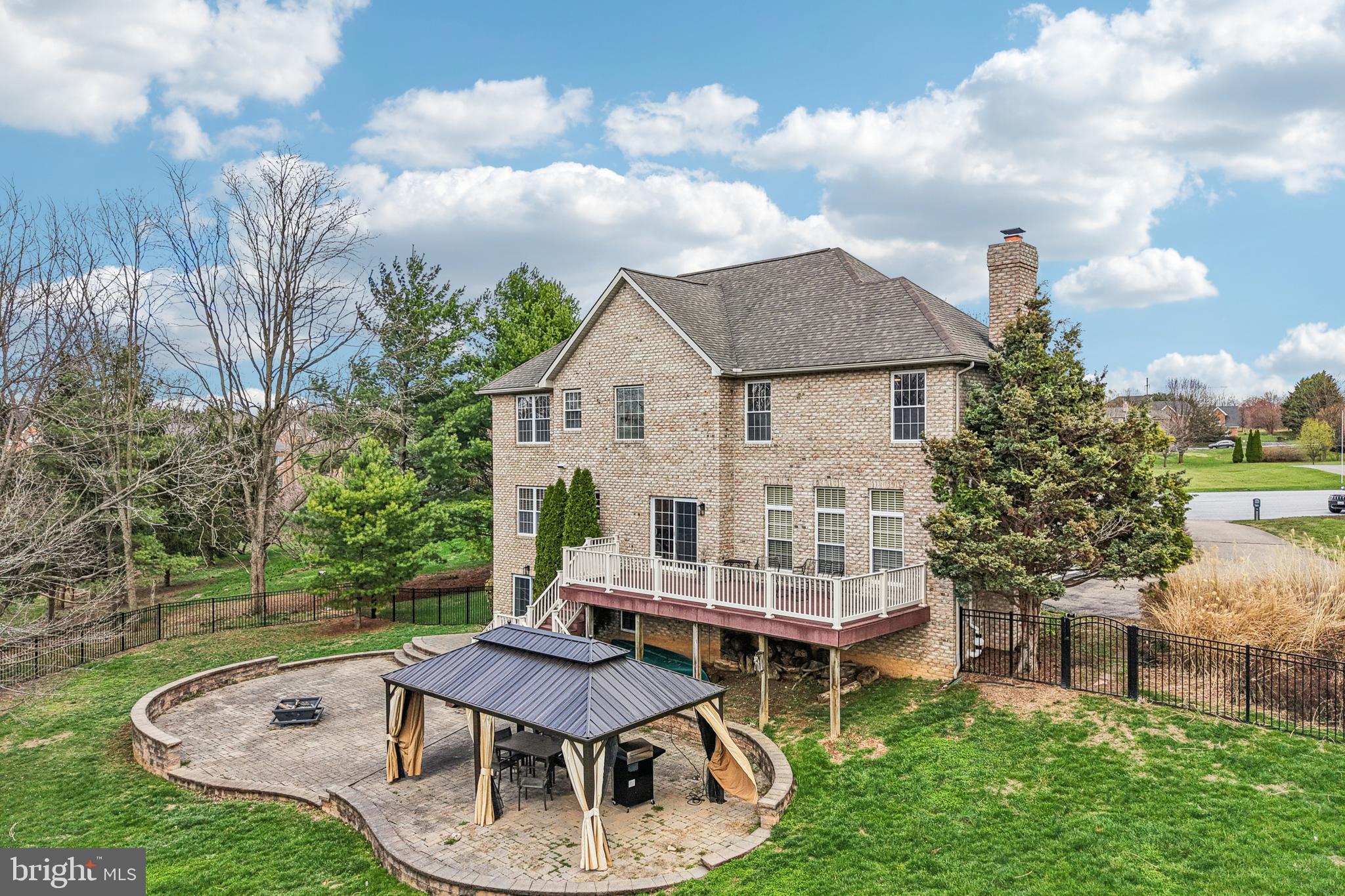 BLACK ROCK ESTATES - Residential