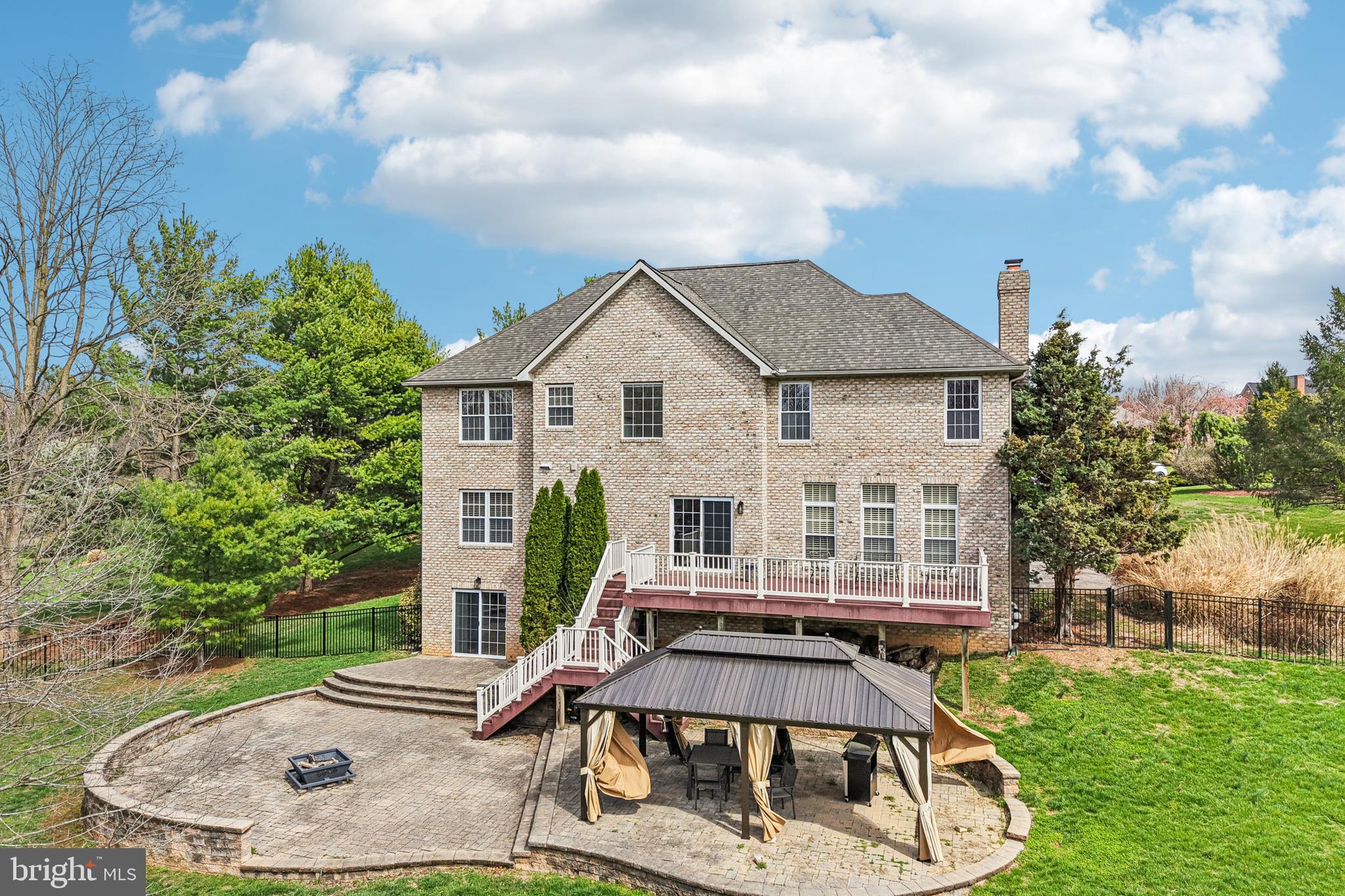 BLACK ROCK ESTATES - Residential