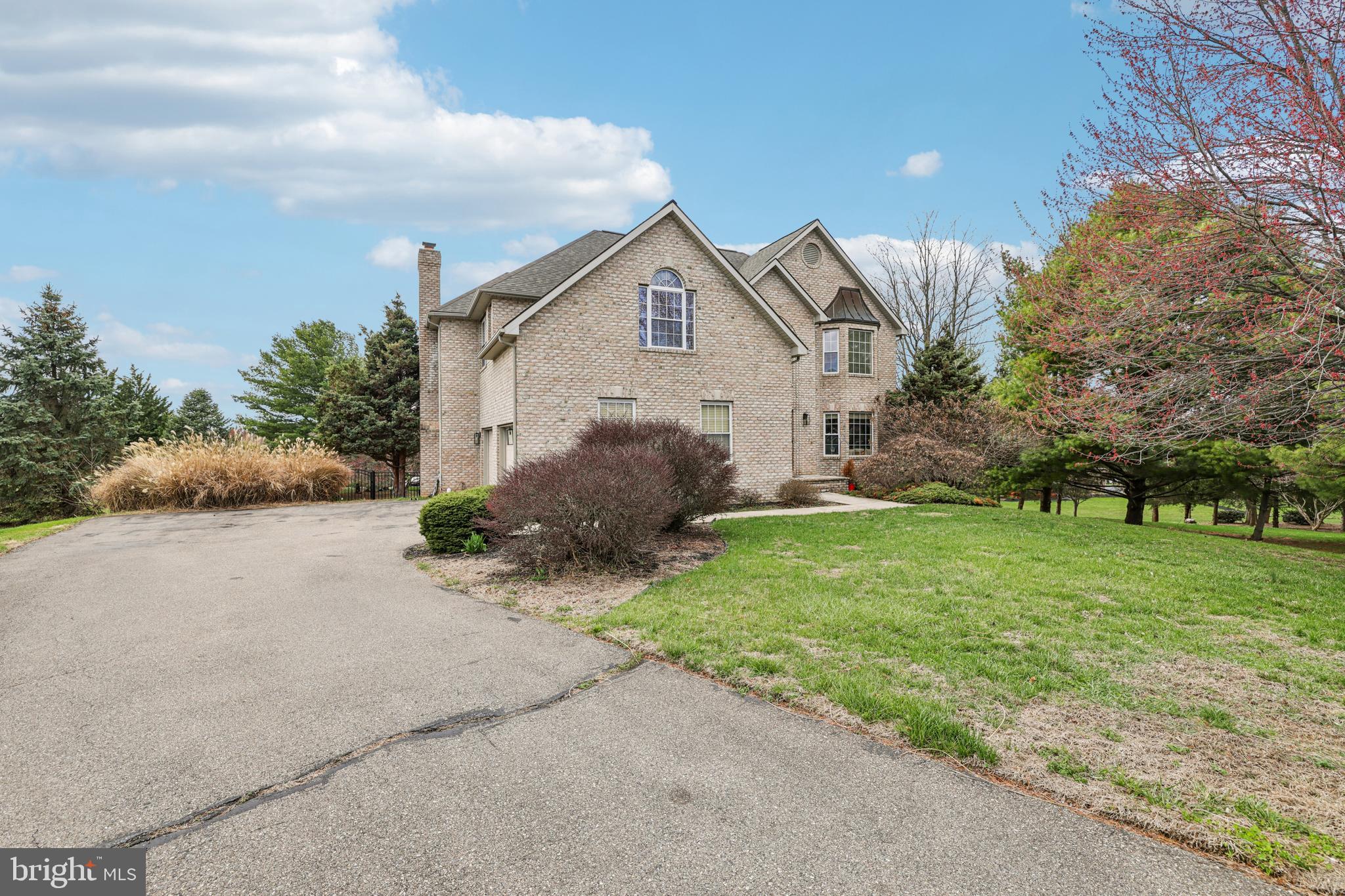 BLACK ROCK ESTATES - Residential