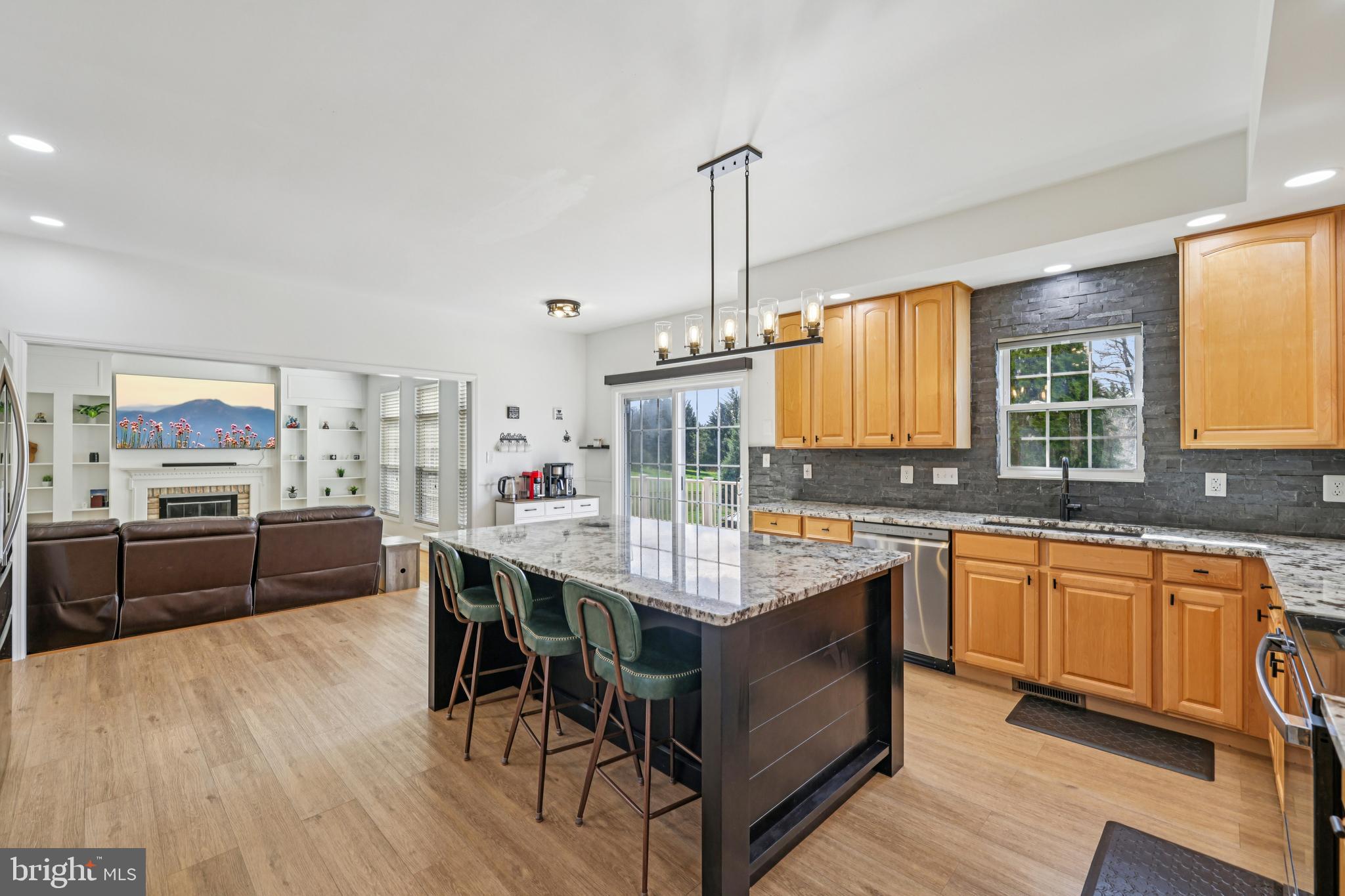 BLACK ROCK ESTATES - Residential