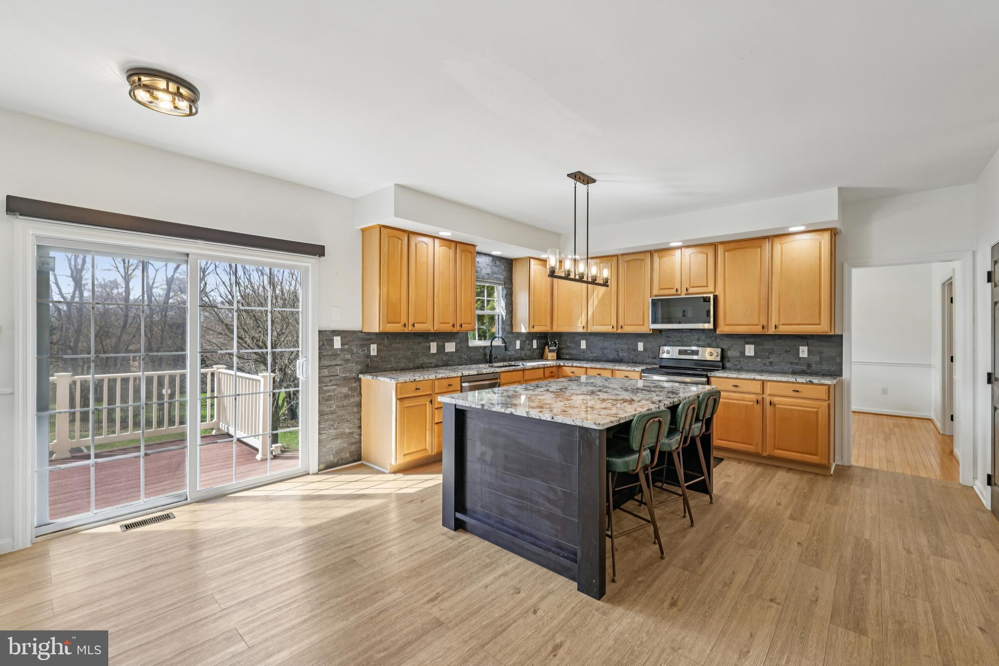 BLACK ROCK ESTATES - Residential