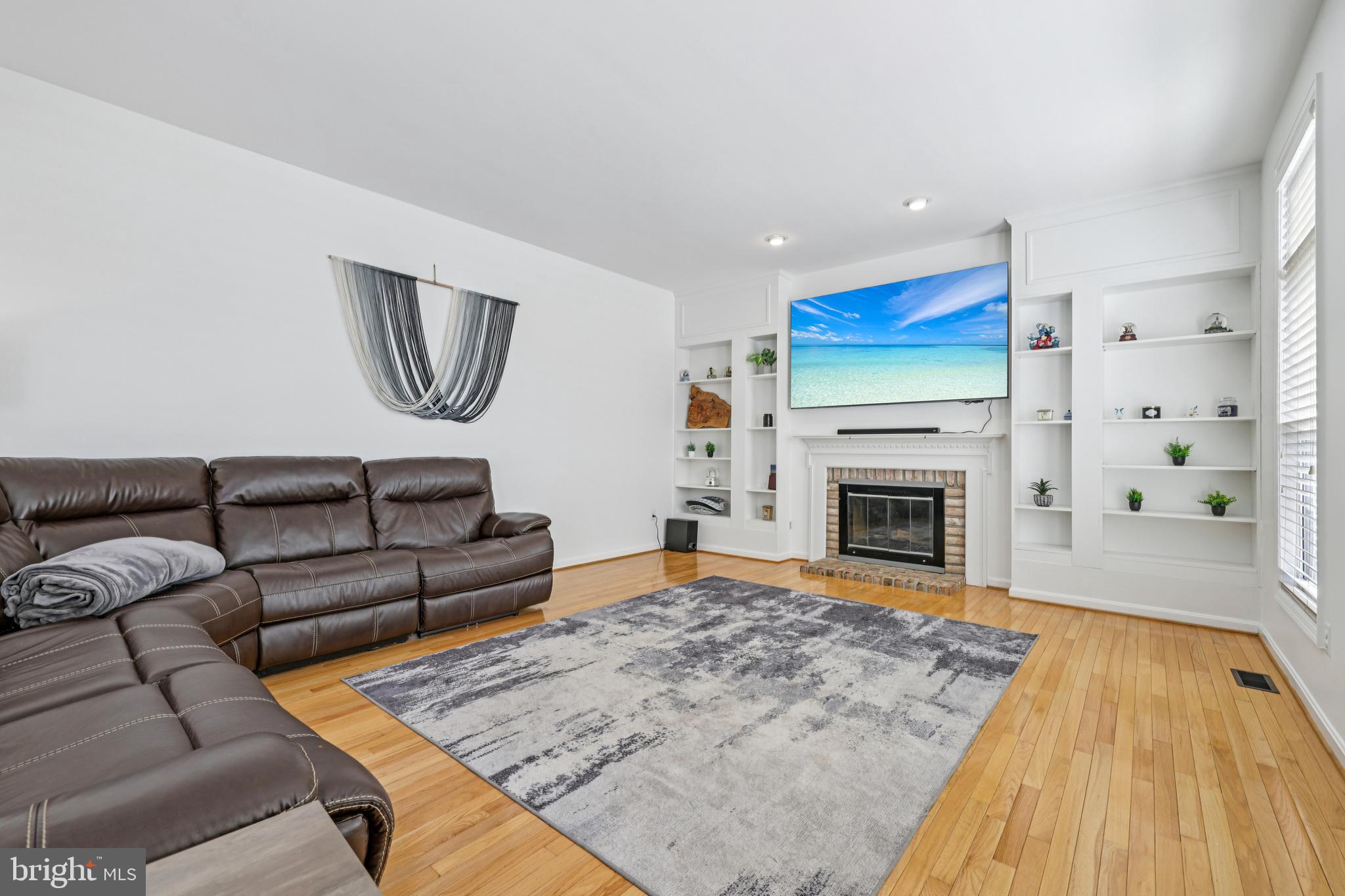 BLACK ROCK ESTATES - Residential