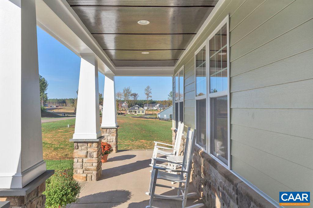 SPRING CREEK - Residential