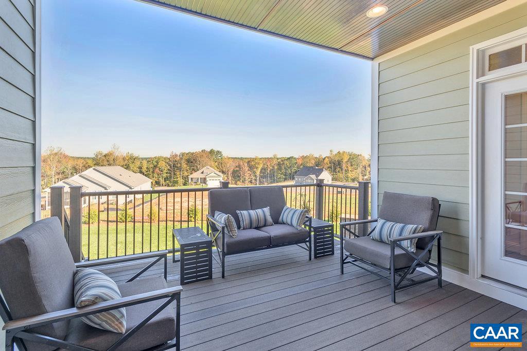 SPRING CREEK - Residential