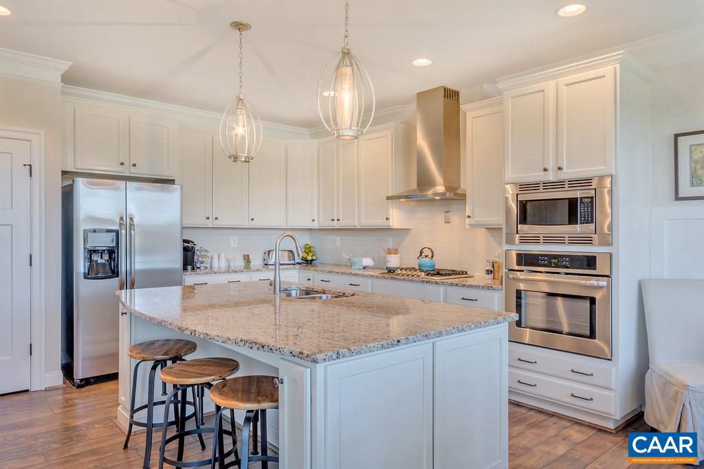 SPRING CREEK - Residential