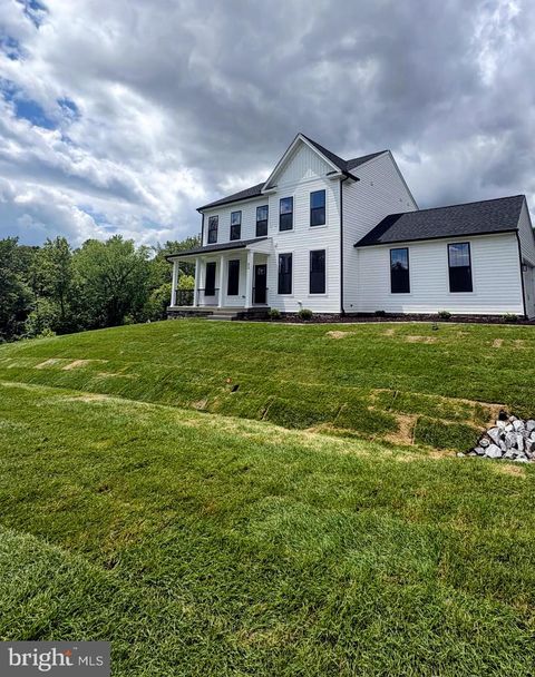 22 CLYDESDALE ROAD FREDERICKSBURG VA 22405