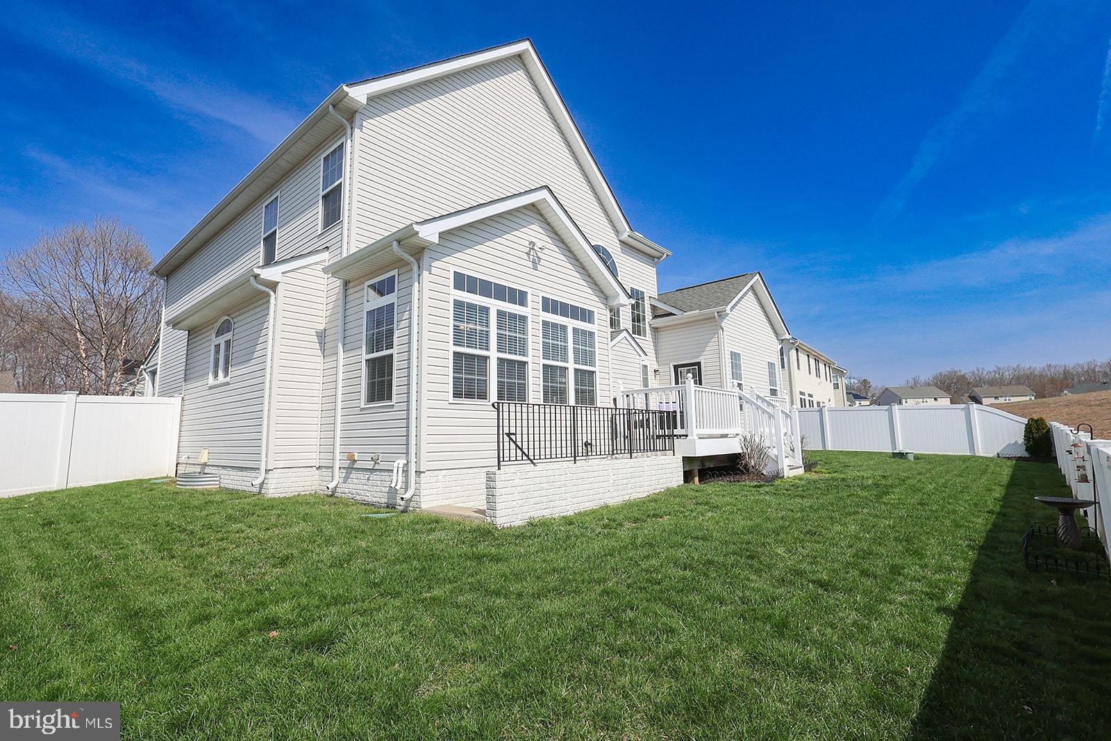 BROAD CREEK - Residential