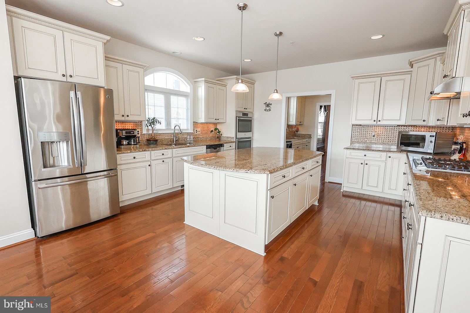 BROAD CREEK - Residential