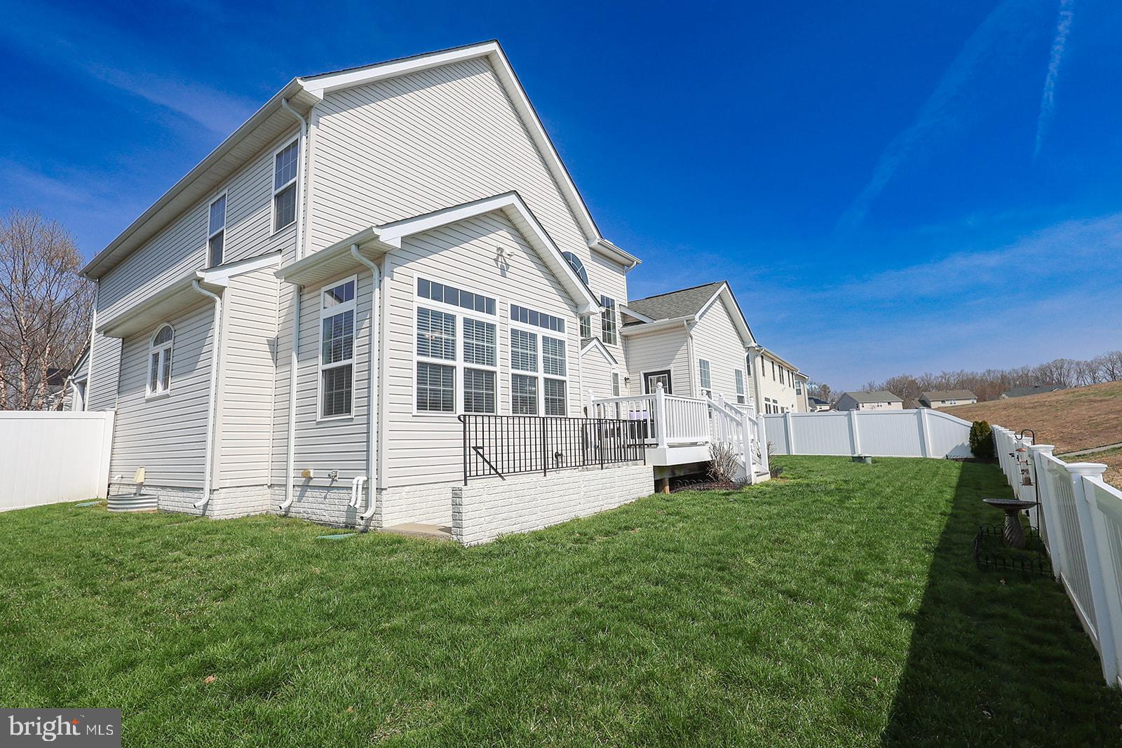 BROAD CREEK - Residential