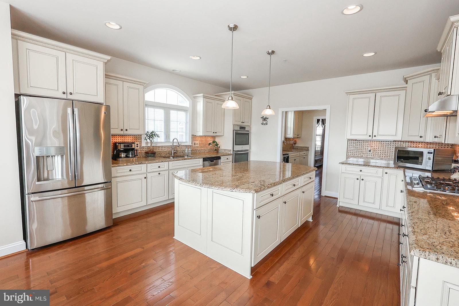 BROAD CREEK - Residential