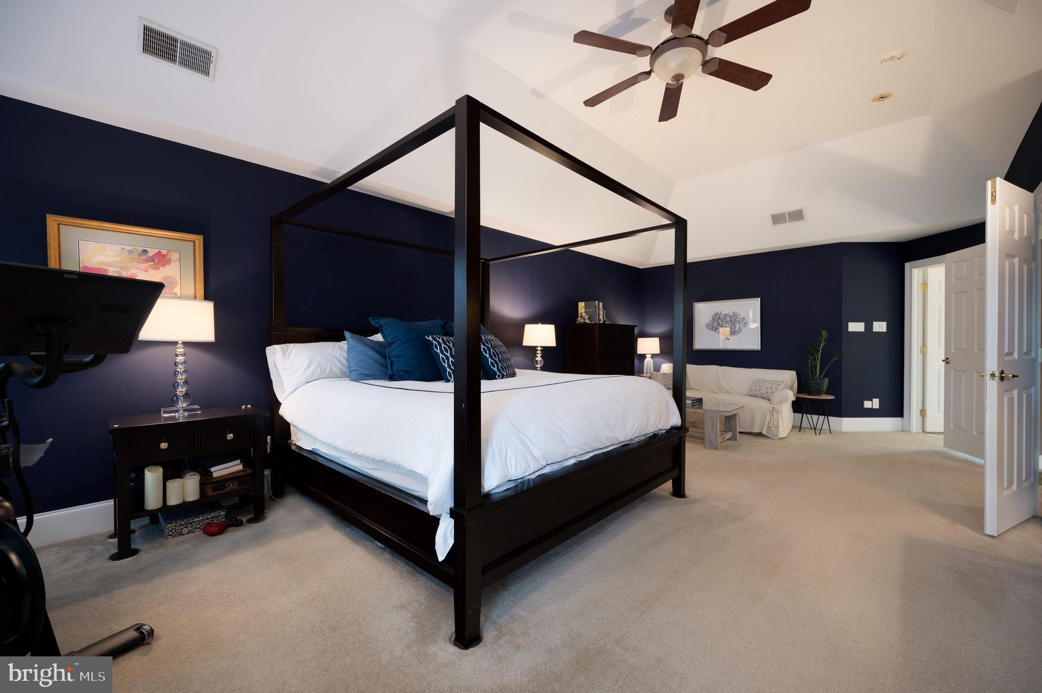 BAYARD MEADOWS - Residential