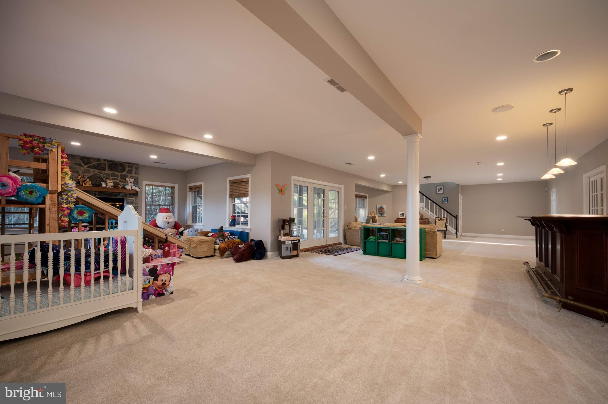BAYARD MEADOWS - Residential
