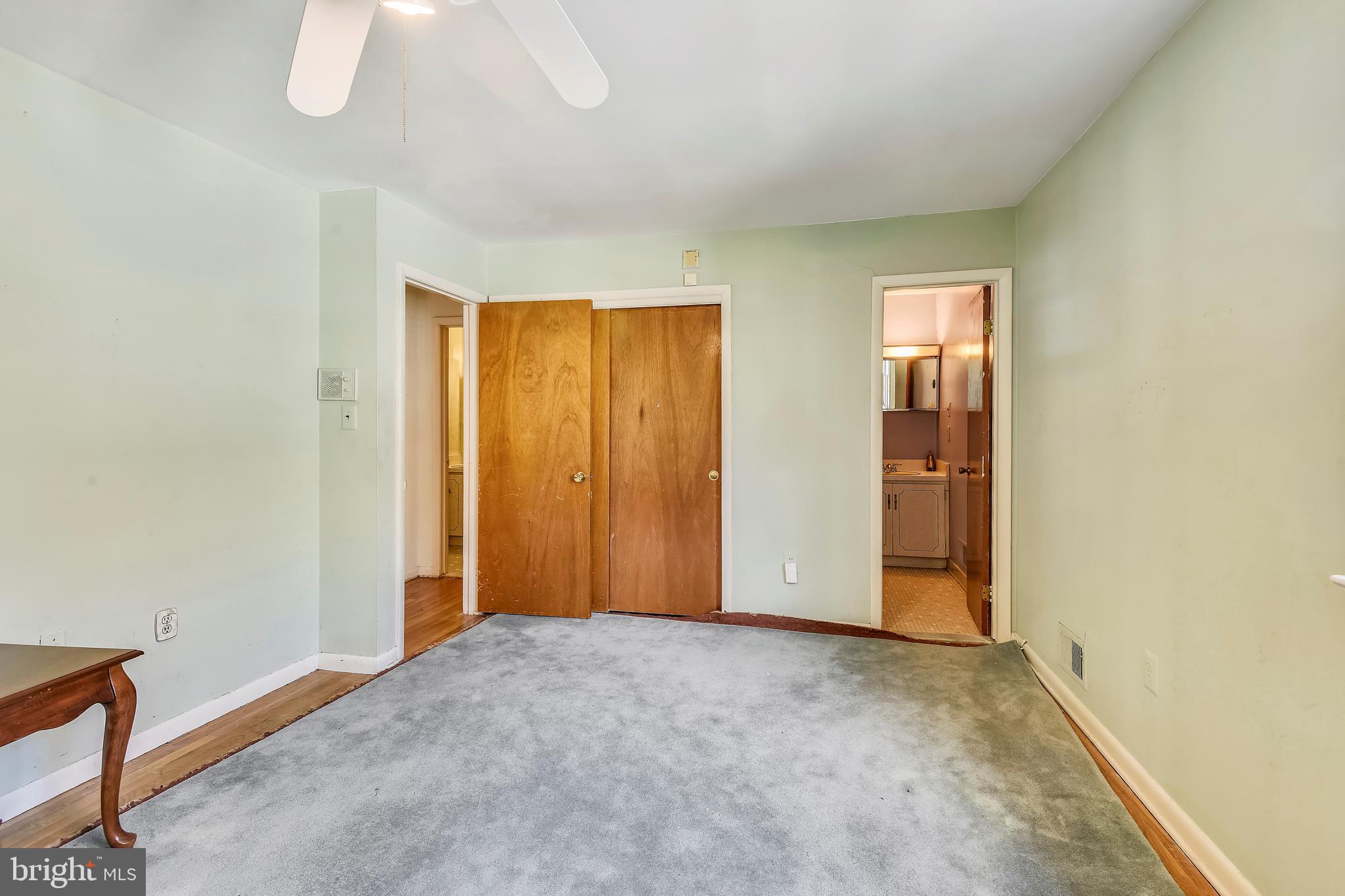 MAYWOOD - Residential