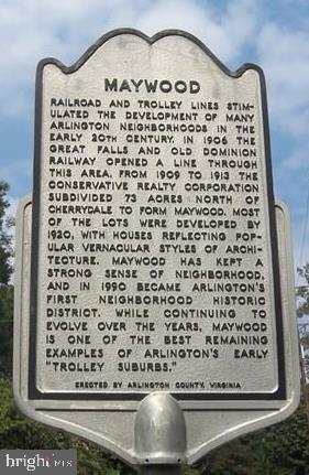 MAYWOOD - Residential