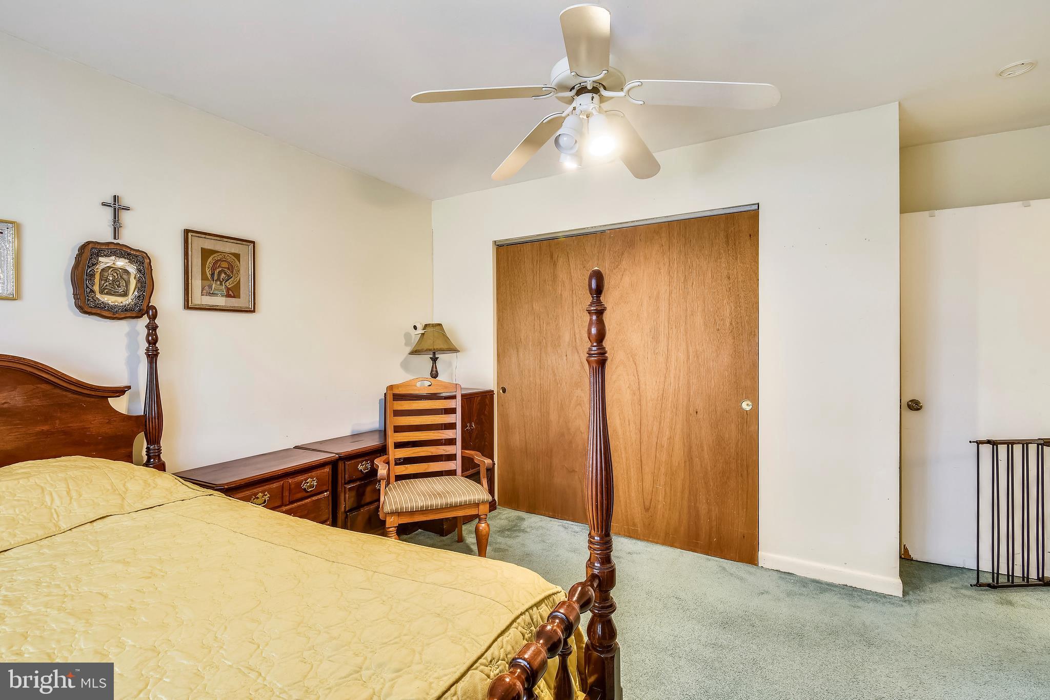 MAYWOOD - Residential