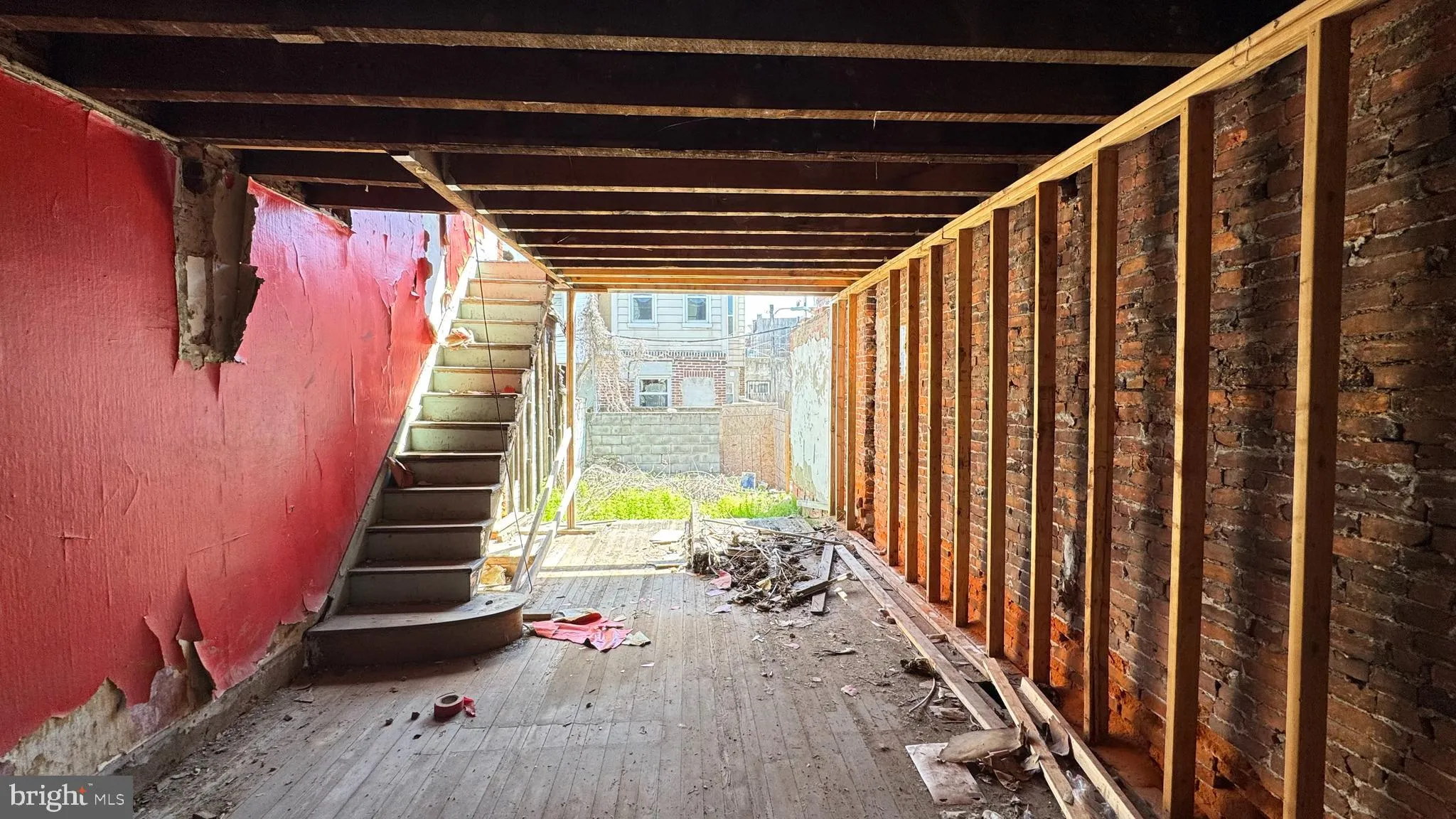 Philadelphia, Pennsylvania 19145, United States, 3 Bedrooms Bedrooms, ,3 BathroomsBathrooms,Residential,Pending,112918