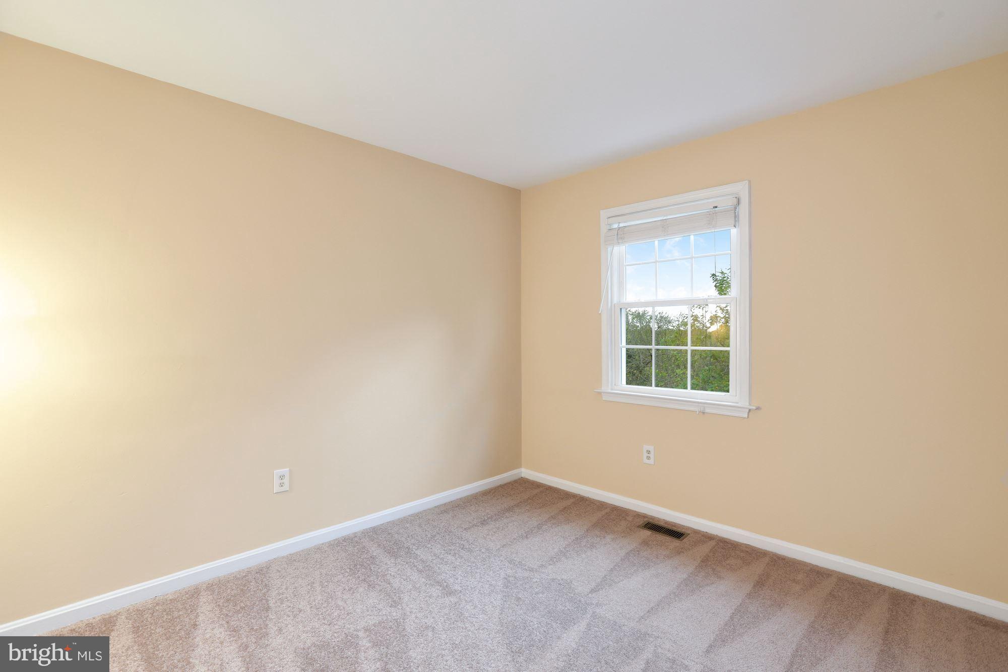 DEVONSHIRE EAST - Residential