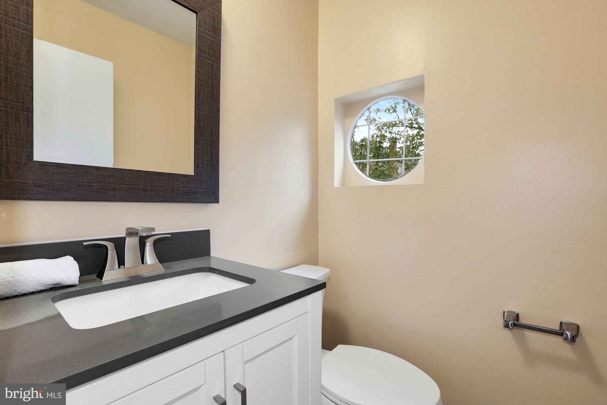 DEVONSHIRE EAST - Residential