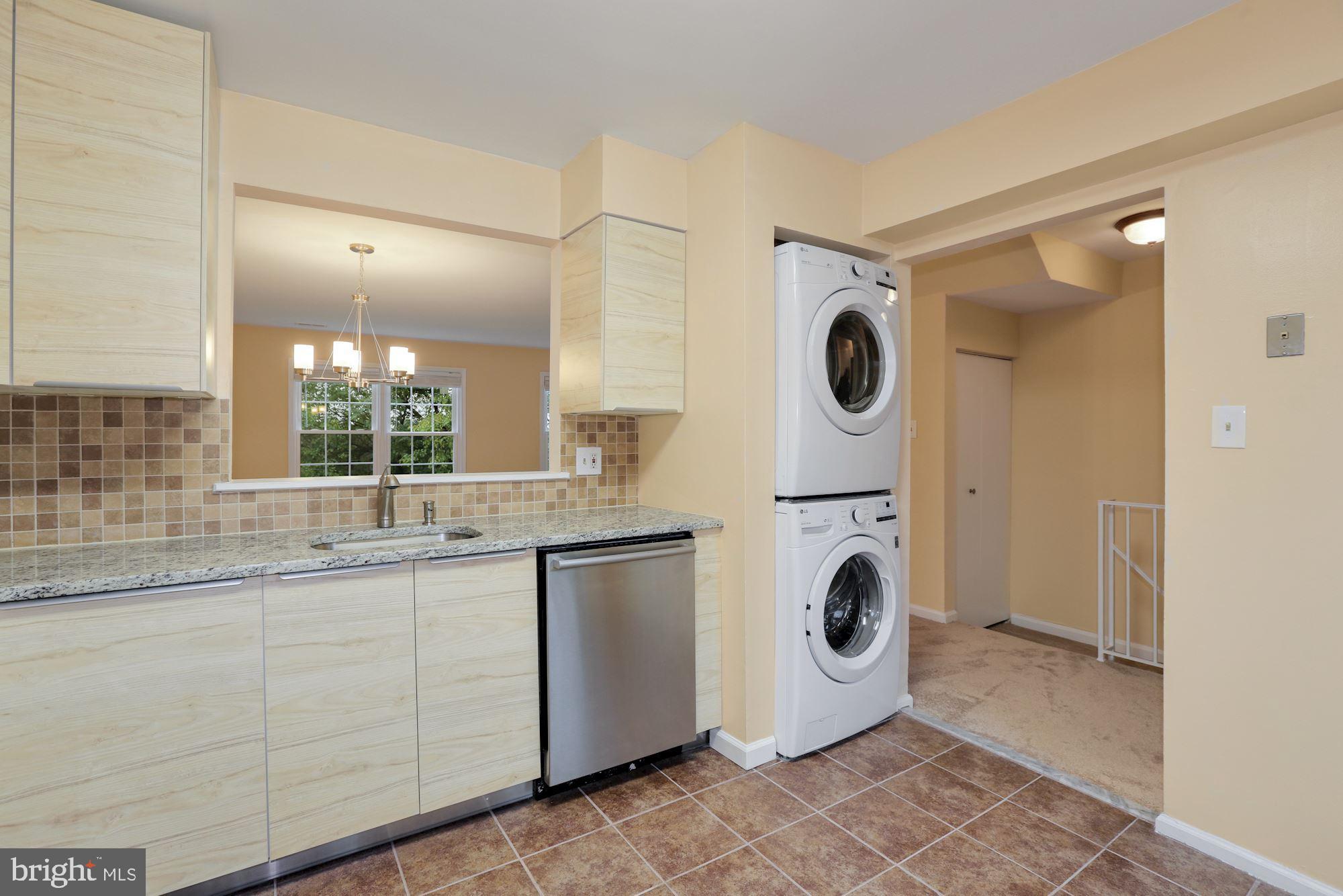 DEVONSHIRE EAST - Residential