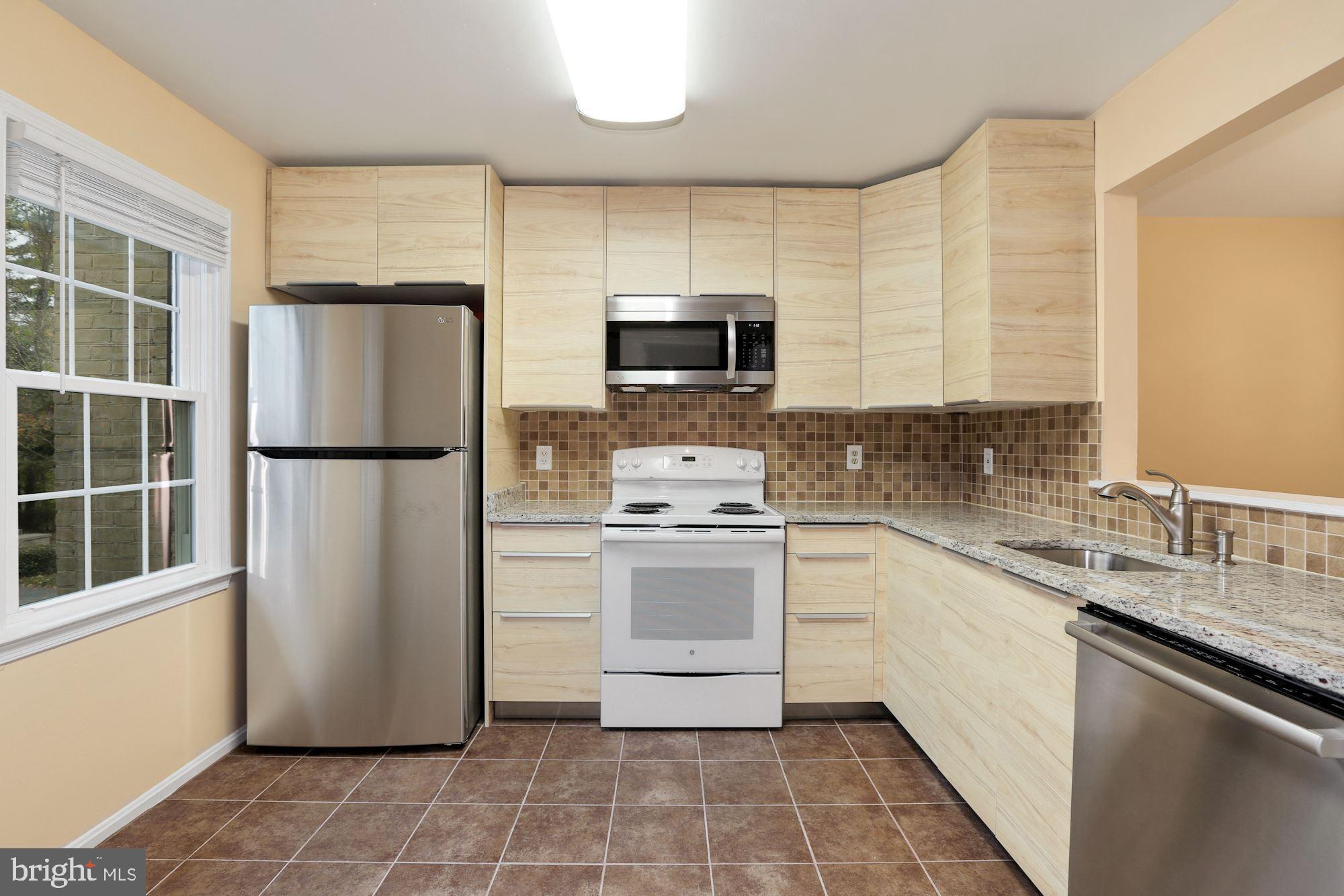 DEVONSHIRE EAST - Residential