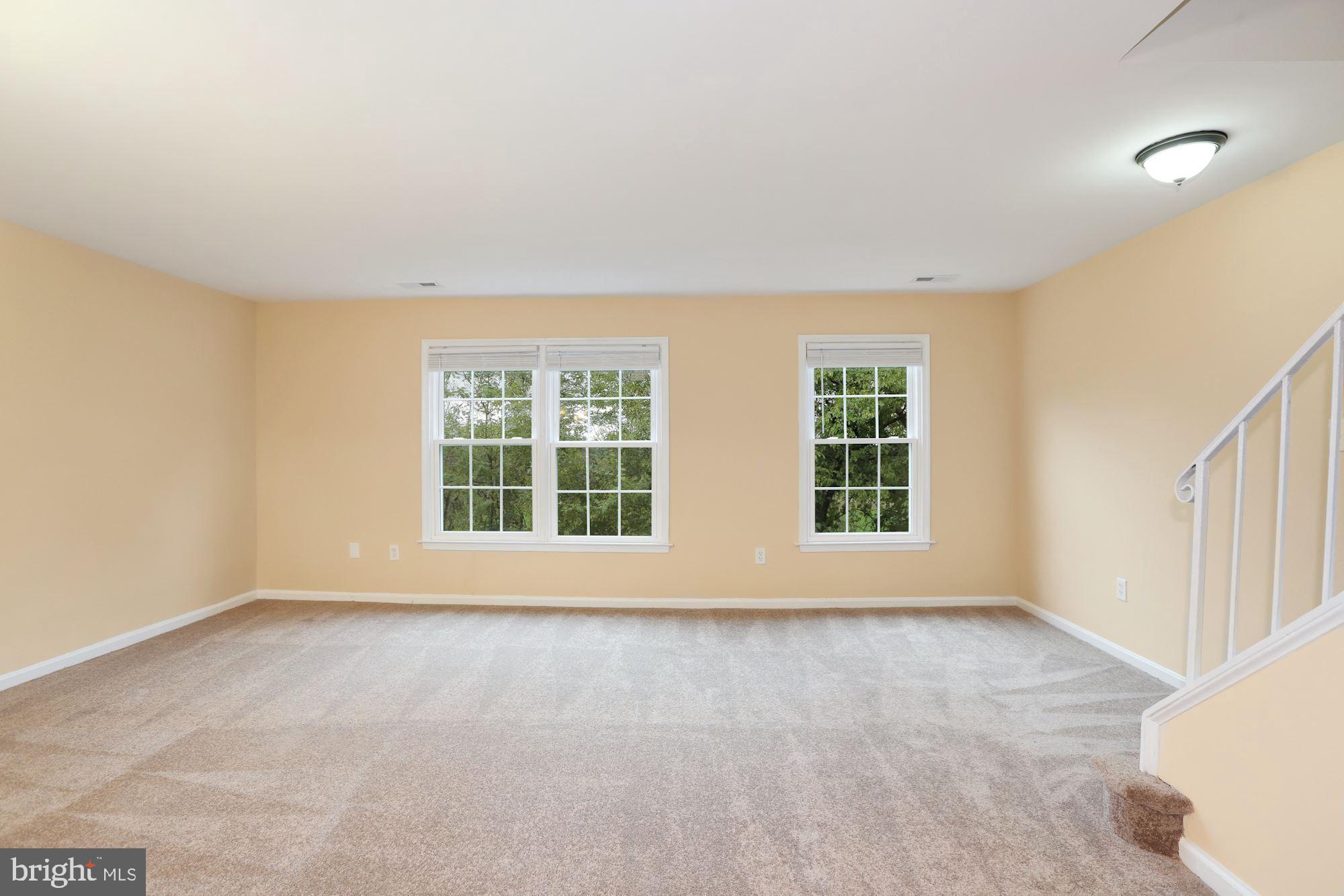 DEVONSHIRE EAST - Residential