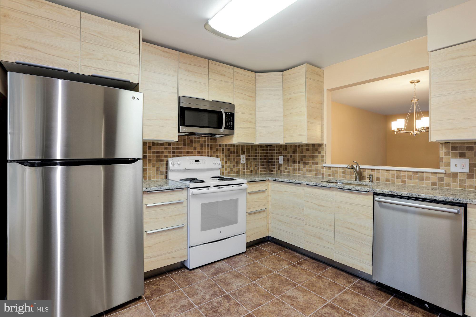 DEVONSHIRE EAST - Residential