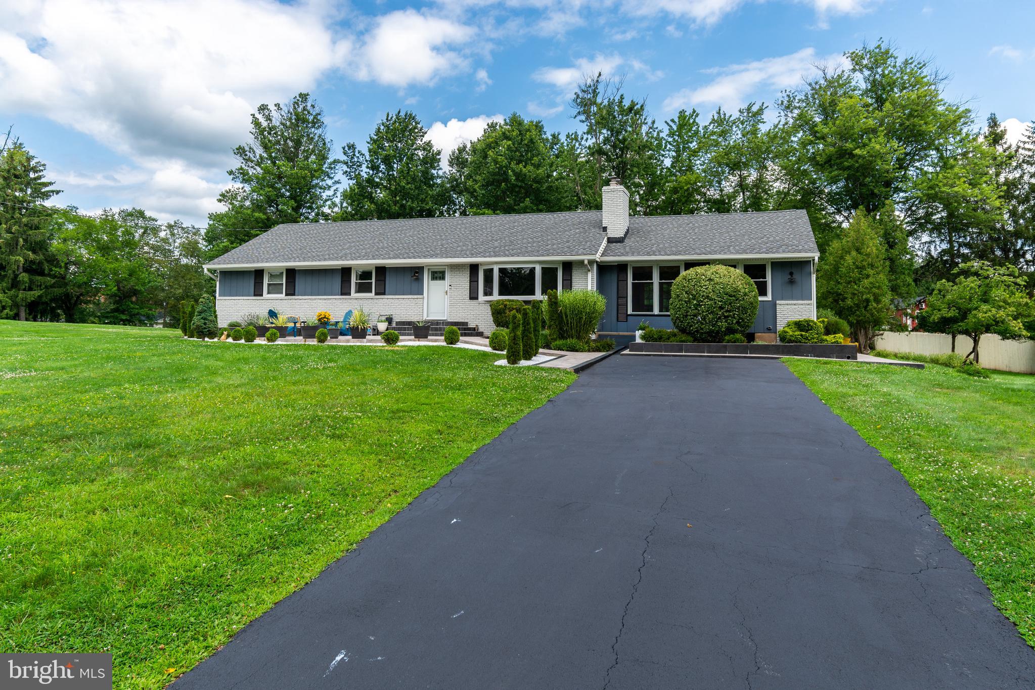 6 MORNINGSIDE DRIVE