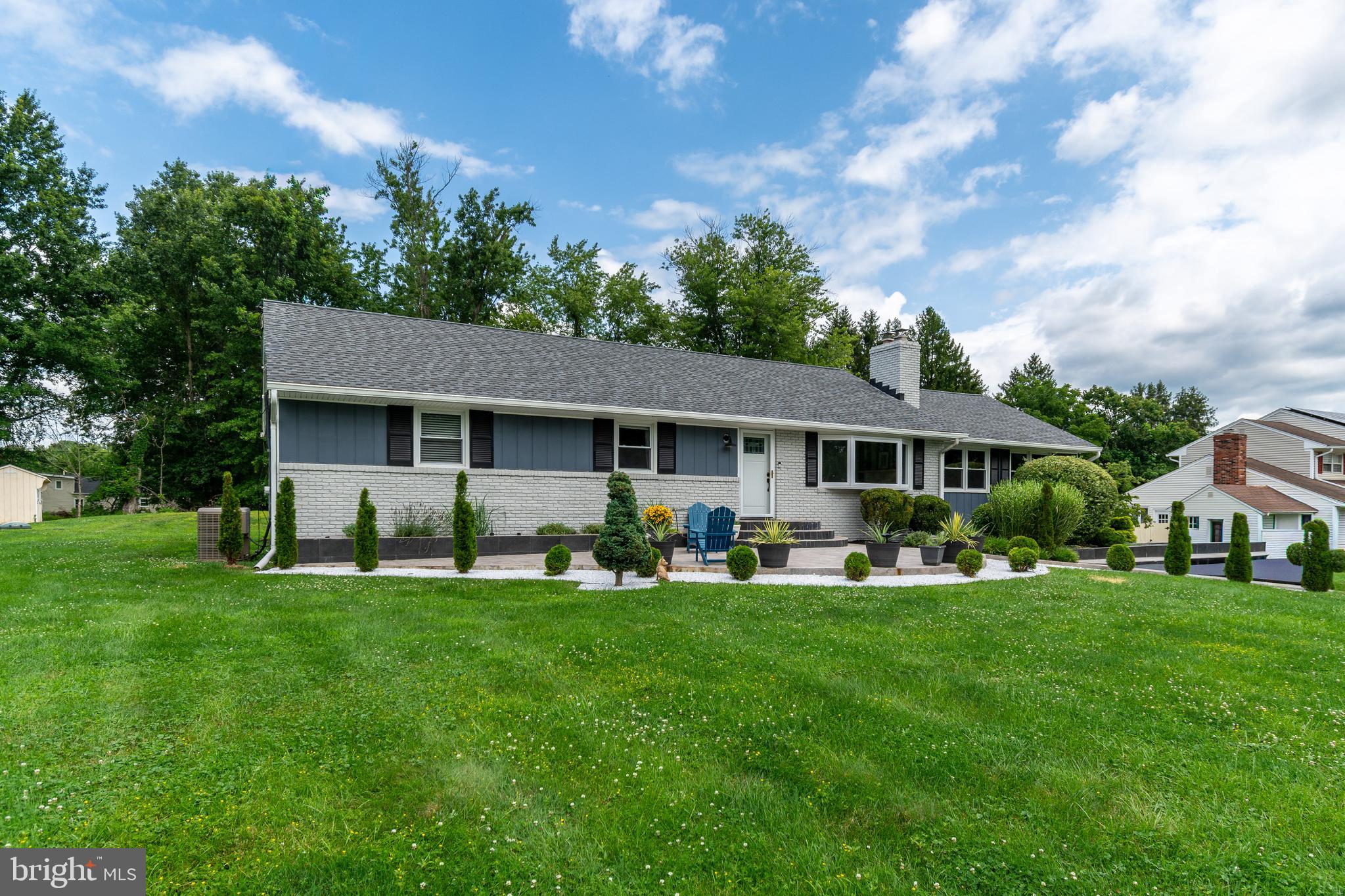 6 MORNINGSIDE DRIVE