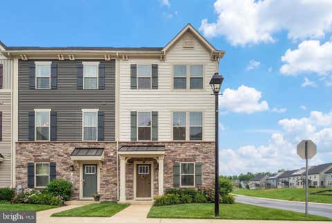 Townhouse For Sale - 160 Lyons Creek Drive<br/> LAUREL, MD 20708