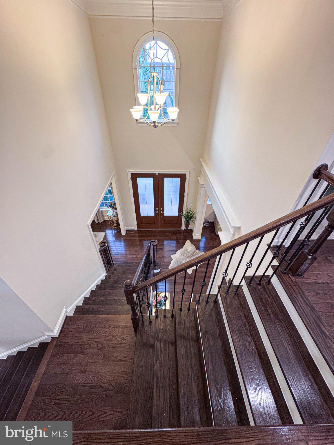 LOUDOUN CROSSING - Residential