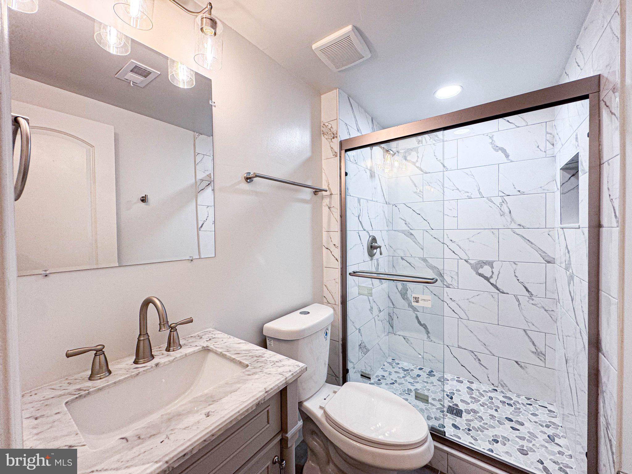 LOUDOUN CROSSING - Residential