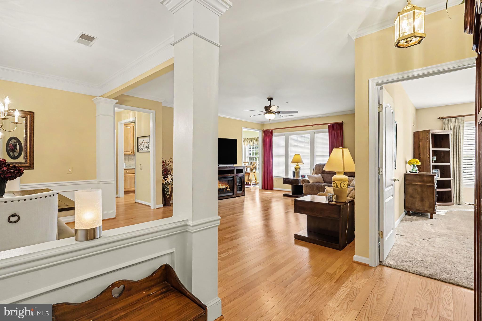 1003 RUNNING CREEK WAY UNIT M 28