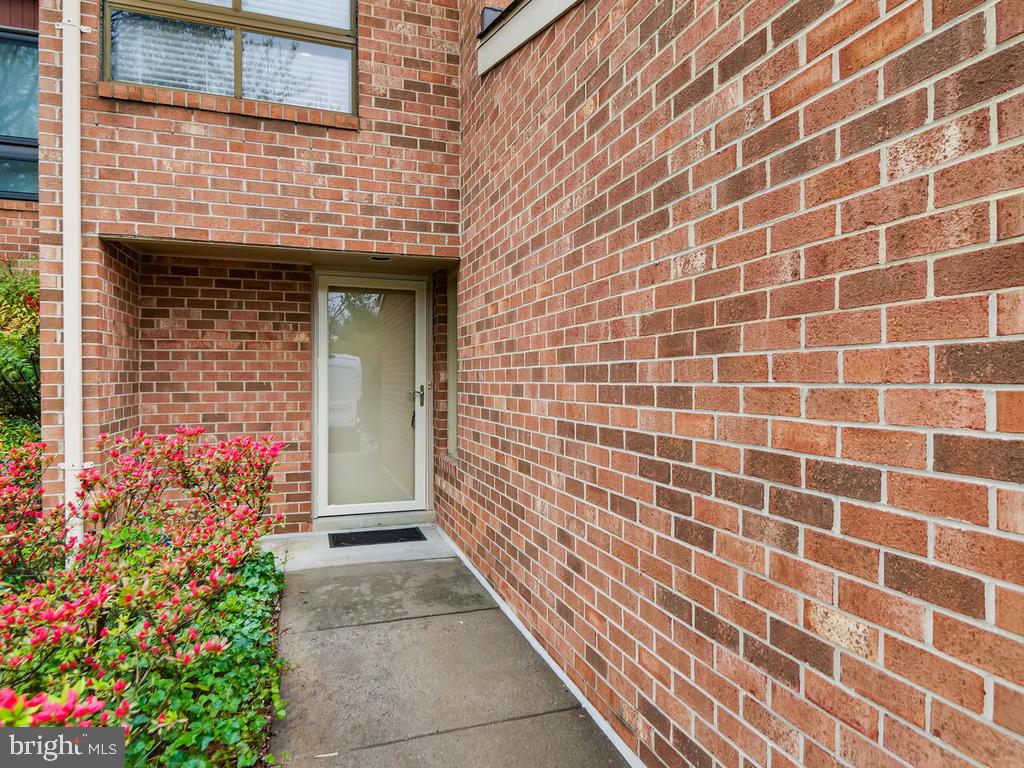 ANNEN WOODS - Residential