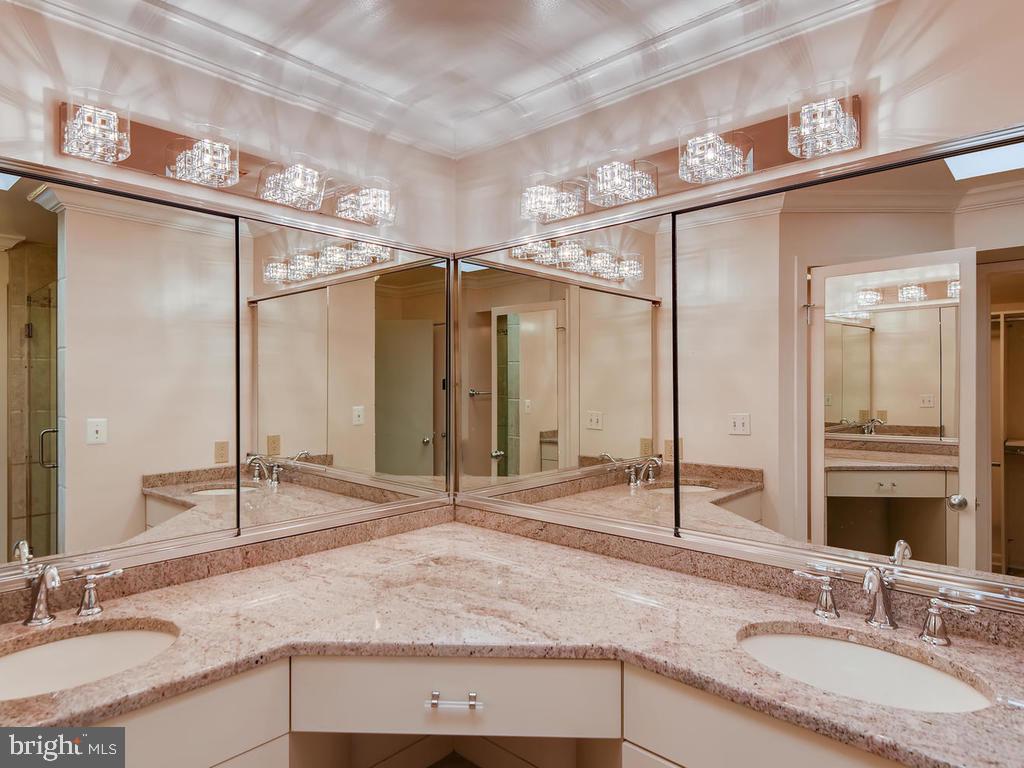 ANNEN WOODS - Residential