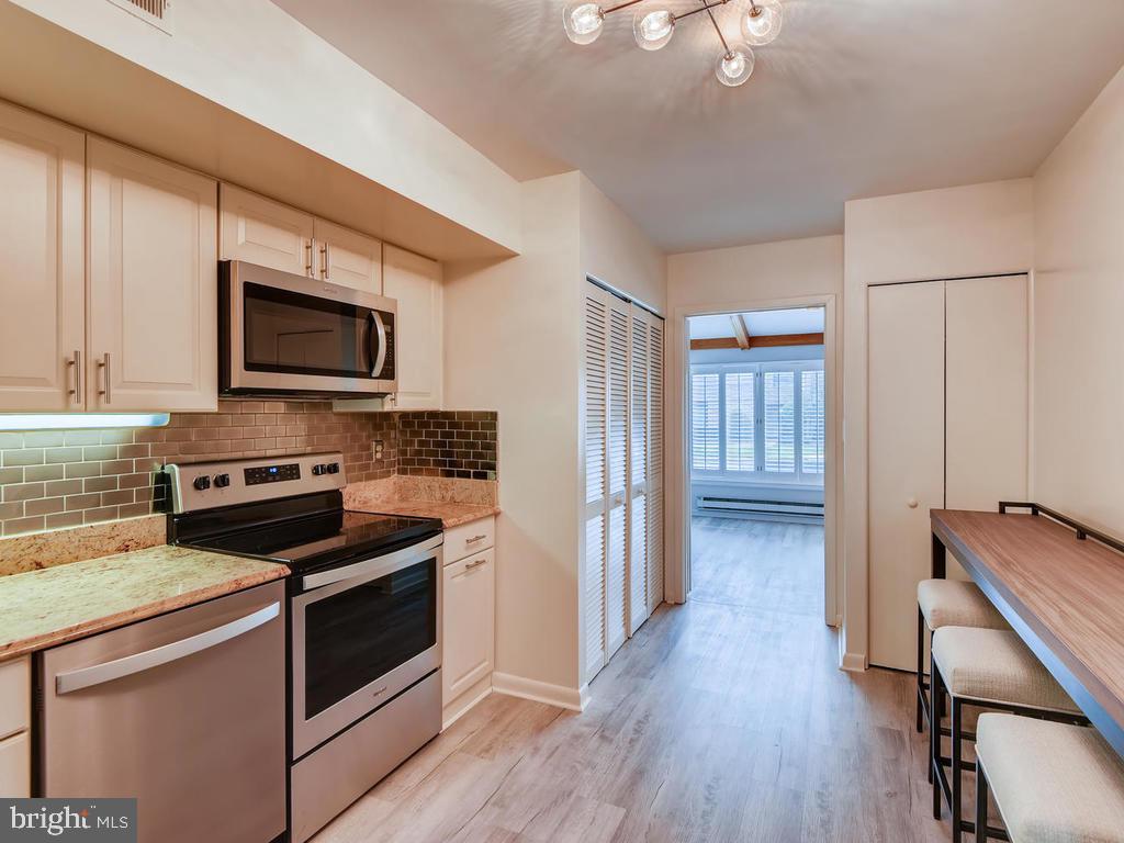 ANNEN WOODS - Residential