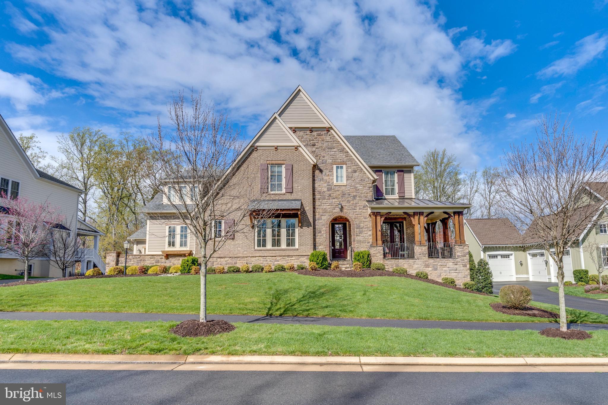 GROVE AT WILLOWSFORD - Residential