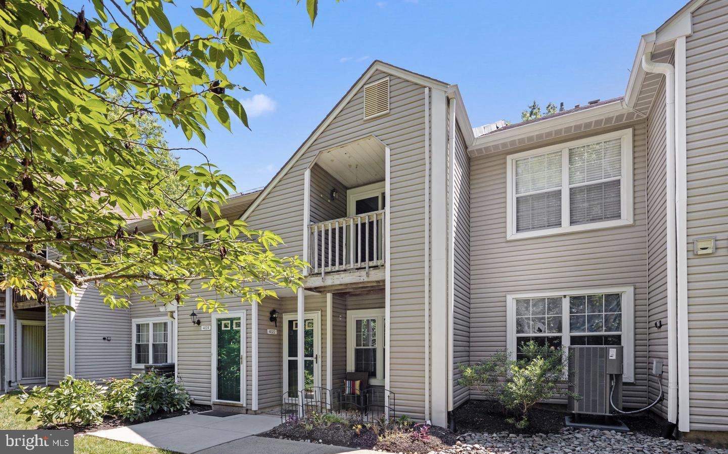 Welcome to 4022 Wyncoop Court in the Old Jordan Woods Subdivision, part of the Village Shires Condo Association. This recently renovated 1-bed, 1-bath, first floor condo which is nestled in the back, offering privacy and views of open space and trees. This unit features new luxury vinyl tile flooring and recessed lighting throughout. The kitchen has been updated with white cabinets, backsplash and Quartz Countertops. The kitchen and bathroom showcase brand-new tile floors, offering both style and easy maintenance. Stainless steel appliances complete the kitchen. The living room and dining room offer comfortable areas, creating a versatile living space. Move into the generously sized bedroom, complete with a large walk-in closet, providing ample storage. Unit complete with washer & dryer.
Village Shires offers an array of amenities which includes three community pools, tennis/pickle ball courts, basketball courts, tot lots, and two clubhouses. Listing agent is related to landlord/owner.