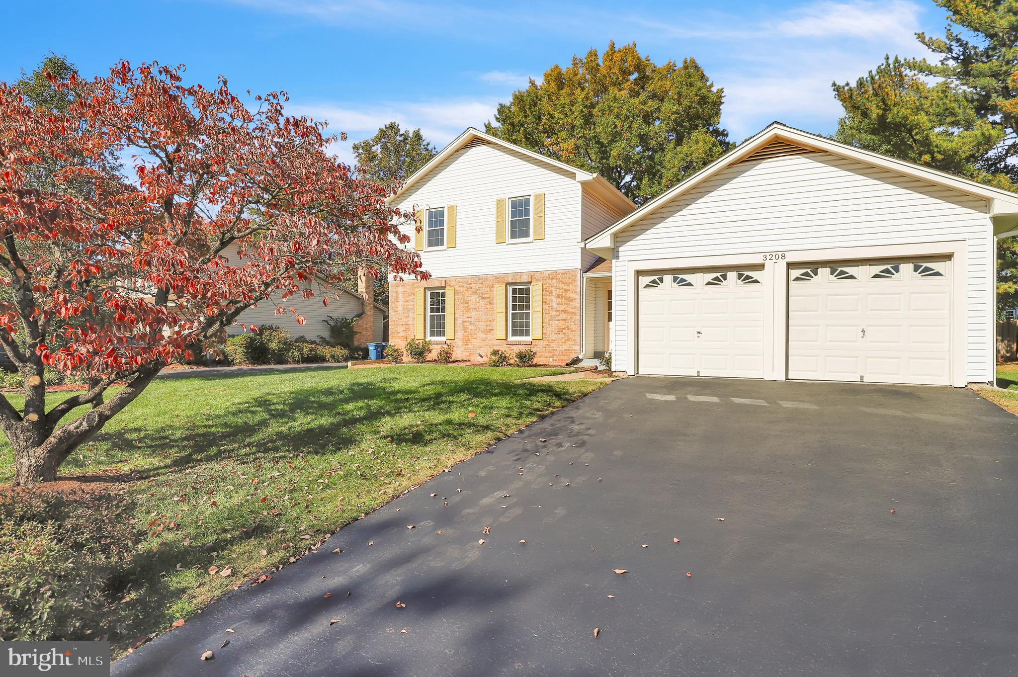 CHANTILLY HIGHLANDS - Residential