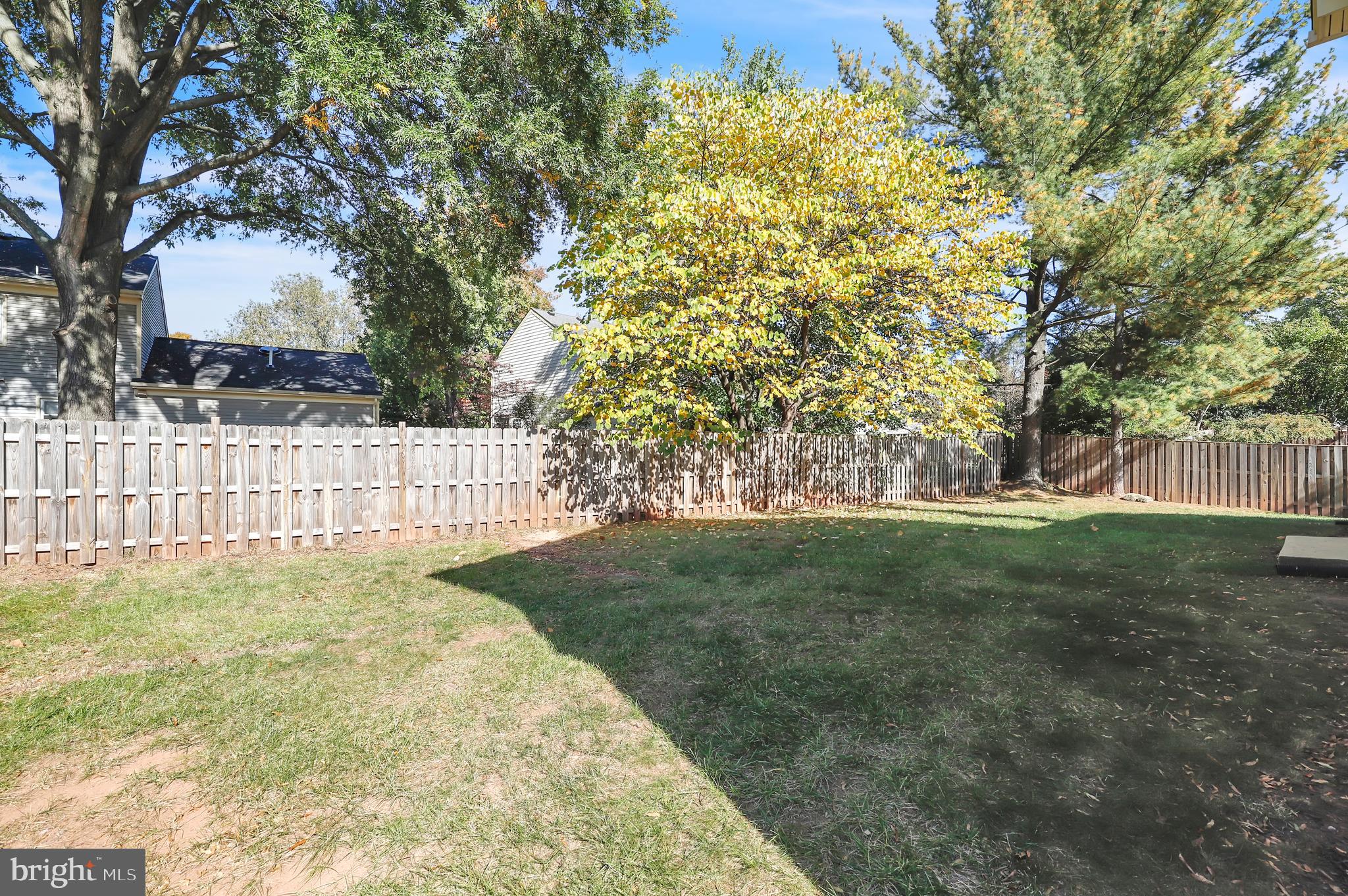 CHANTILLY HIGHLANDS - Residential