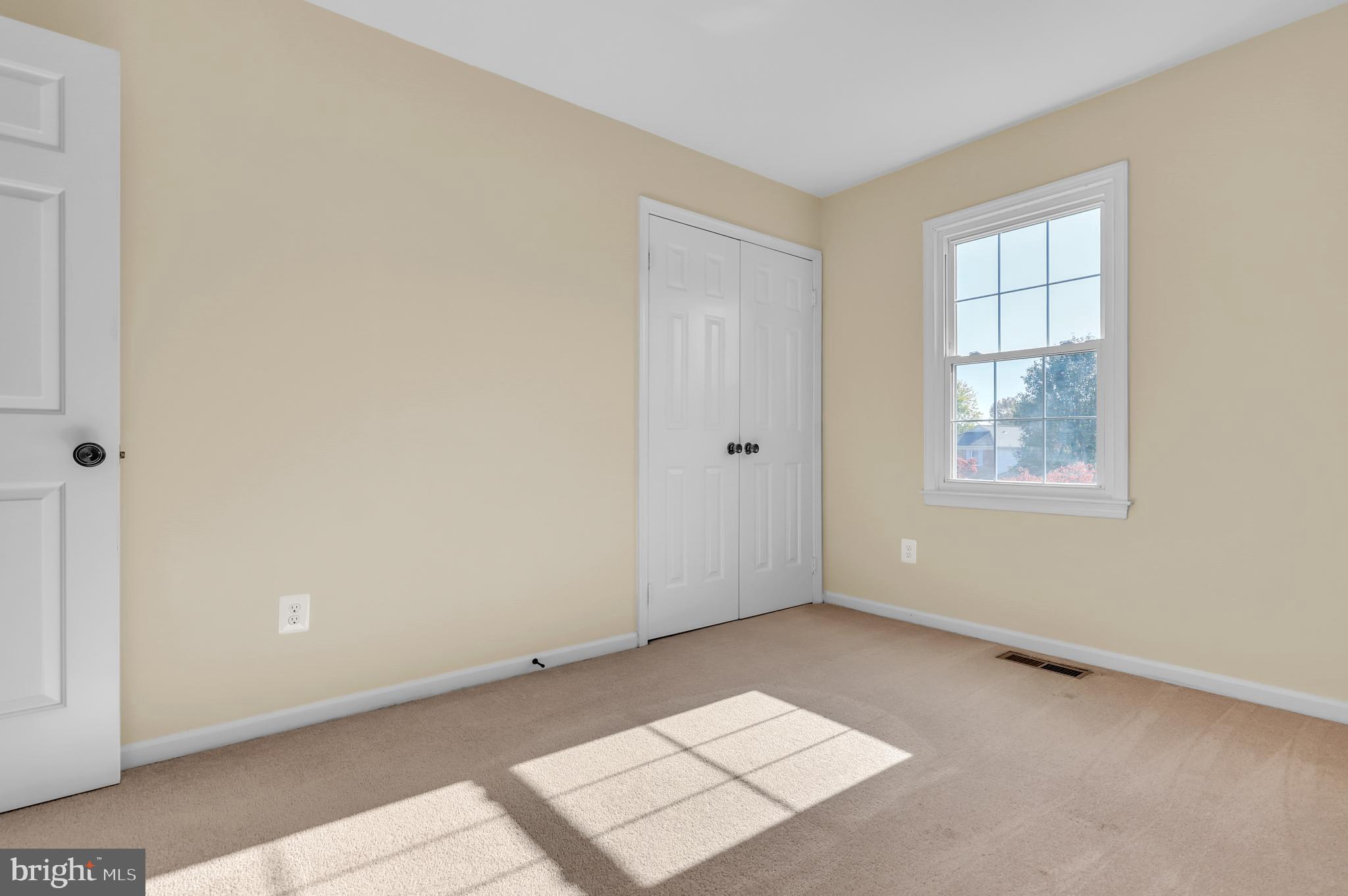 CHANTILLY HIGHLANDS - Residential