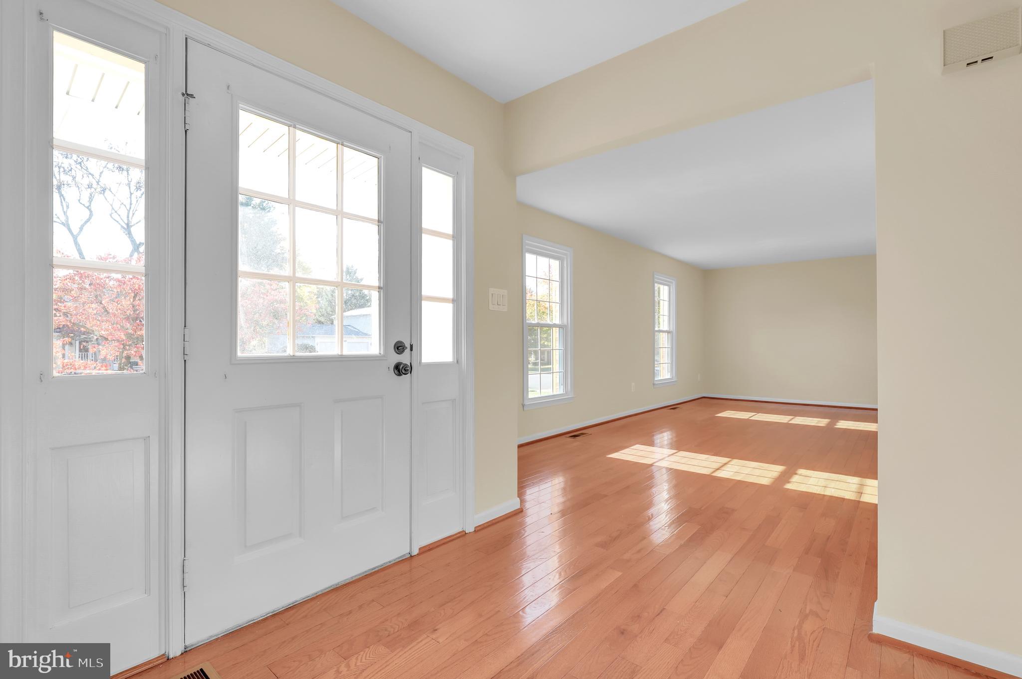 CHANTILLY HIGHLANDS - Residential