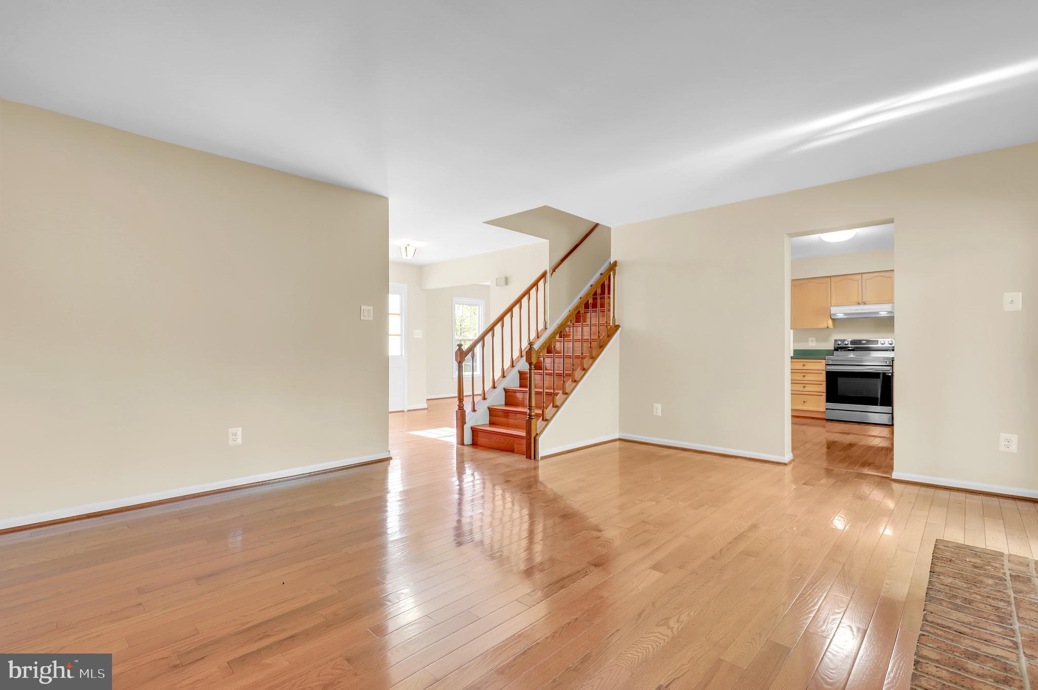 CHANTILLY HIGHLANDS - Residential