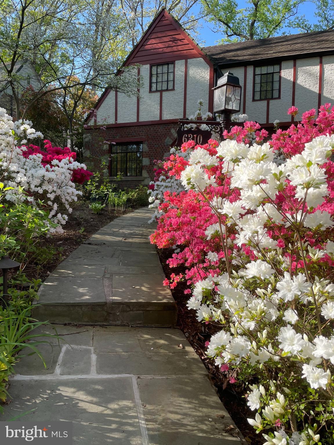 WOODHAVEN - Residential