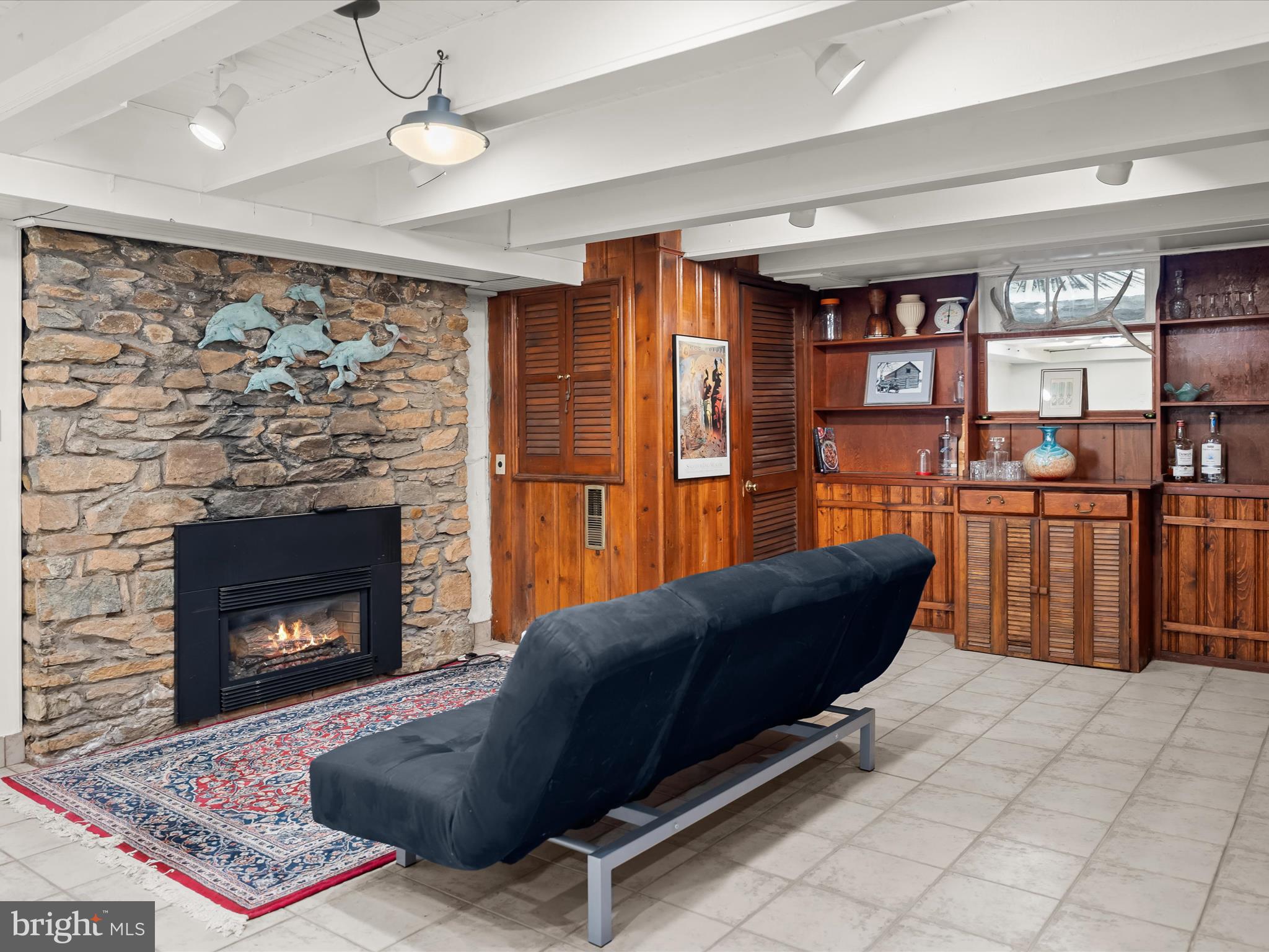 WOODHAVEN - Residential