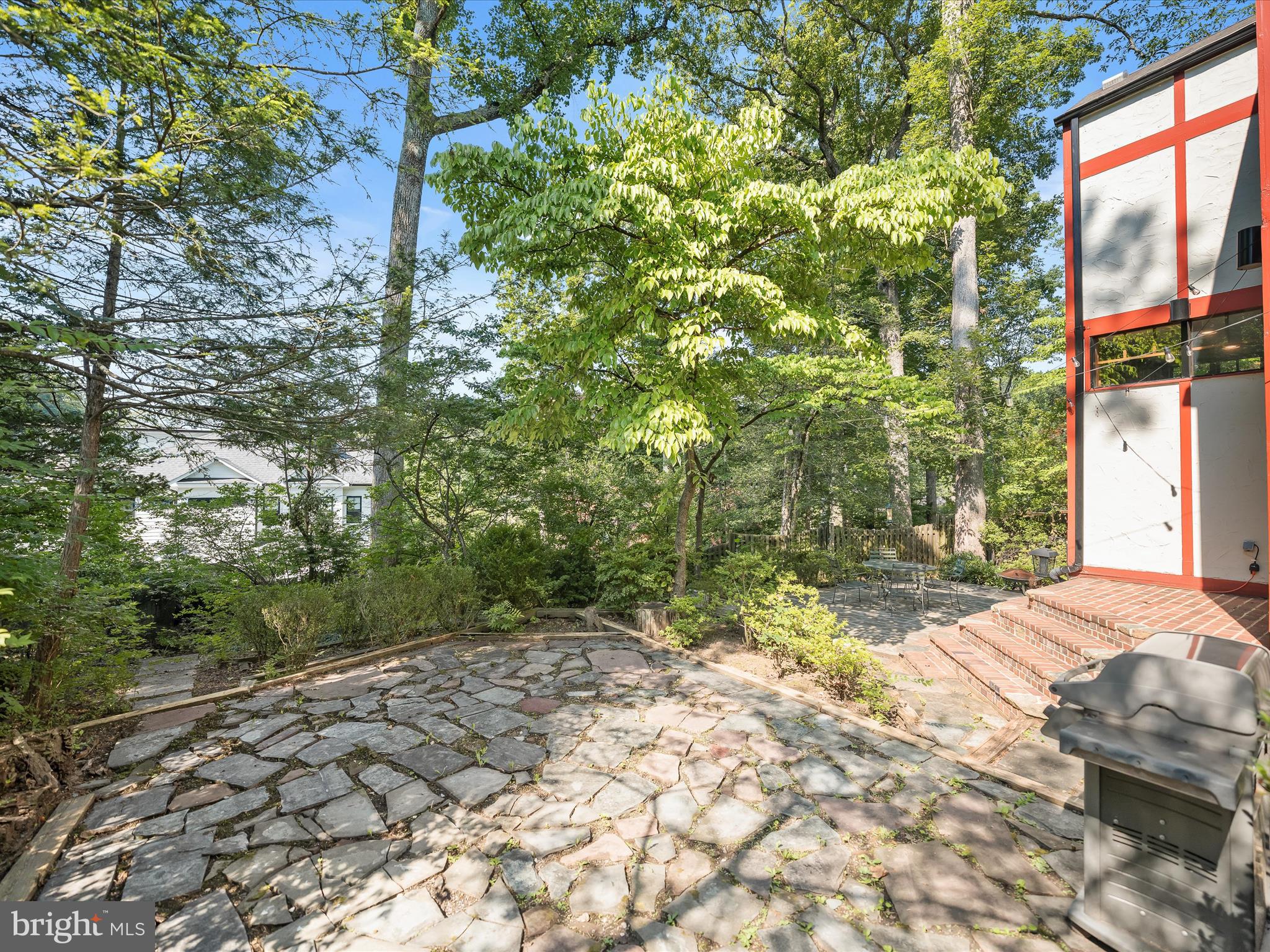 WOODHAVEN - Residential