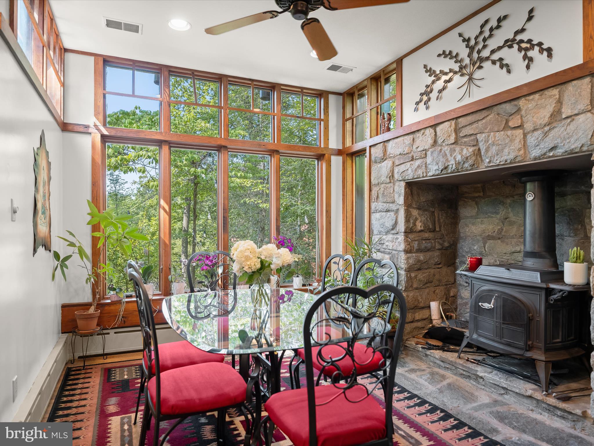 WOODHAVEN - Residential