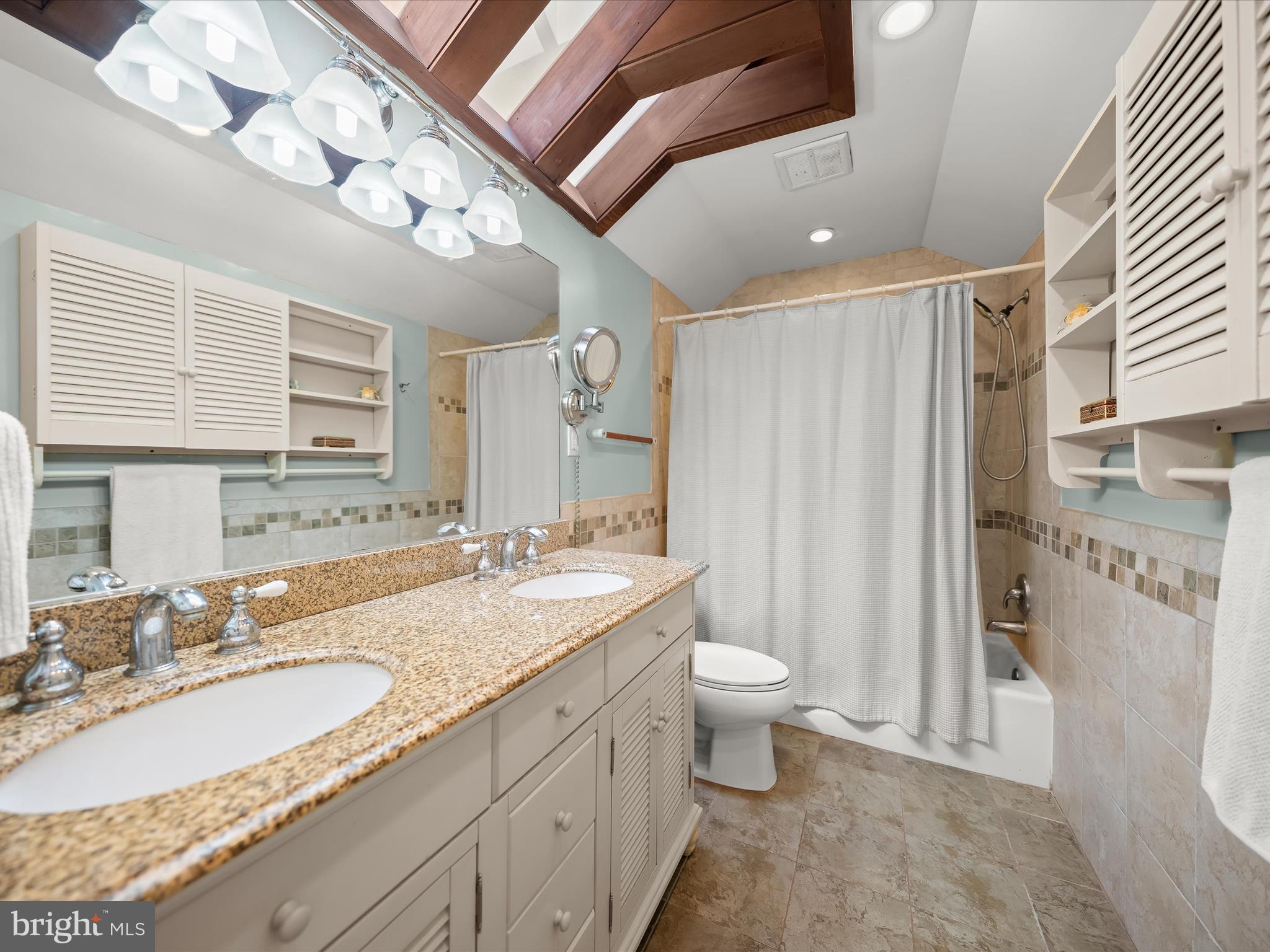 WOODHAVEN - Residential