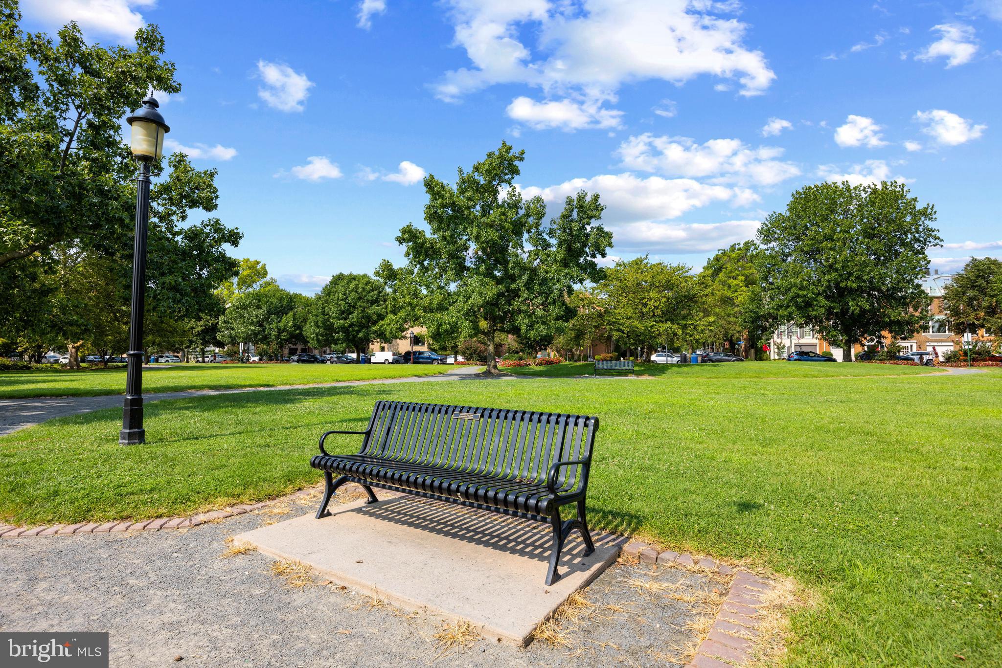 OLD TOWN - Residential