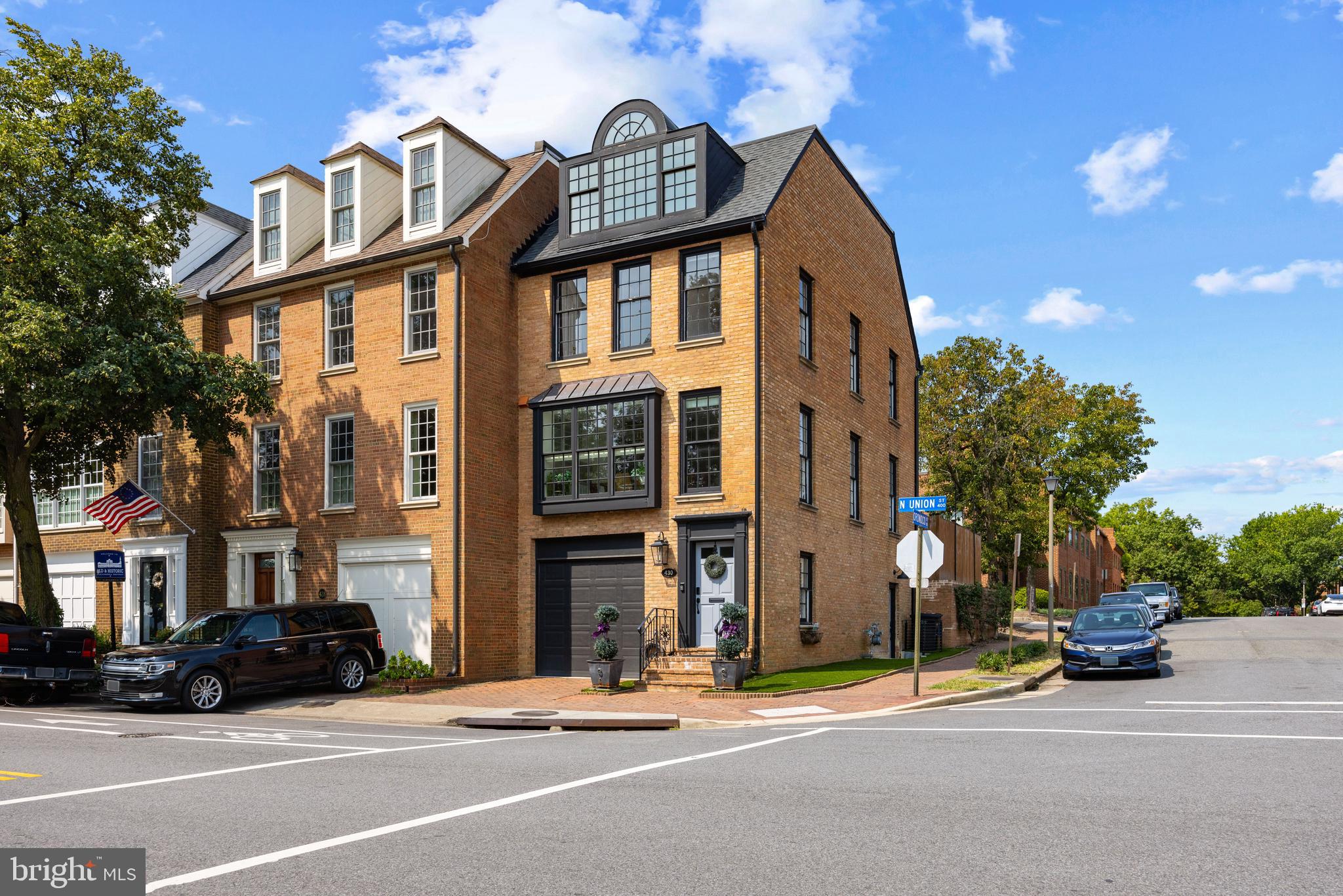 OLD TOWN - Residential